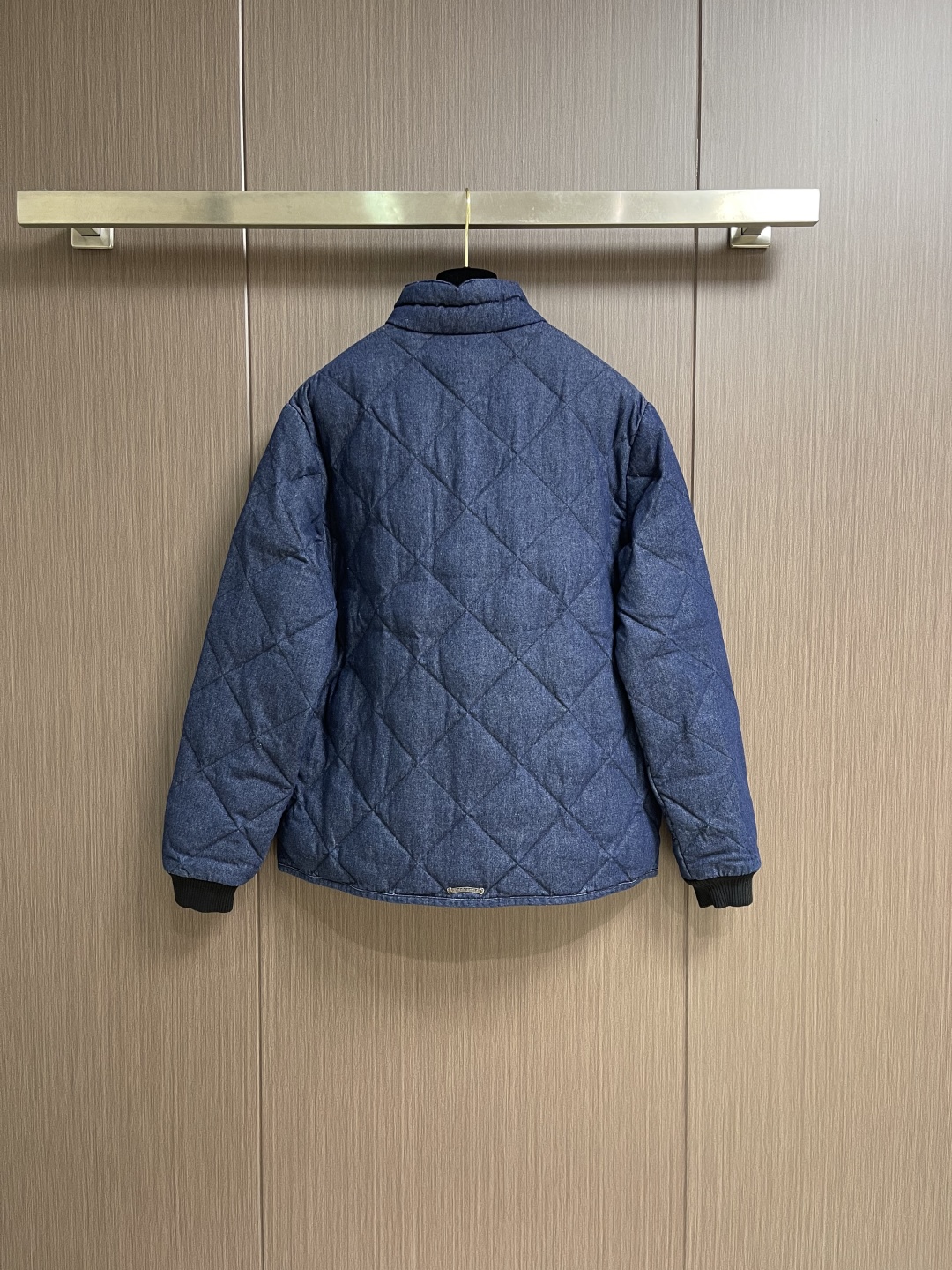 Chrome Hearts Men's Down Padded Denim Jacket: Lightweight & Stylish 3 cmp i1761238695647 7540 0 1
