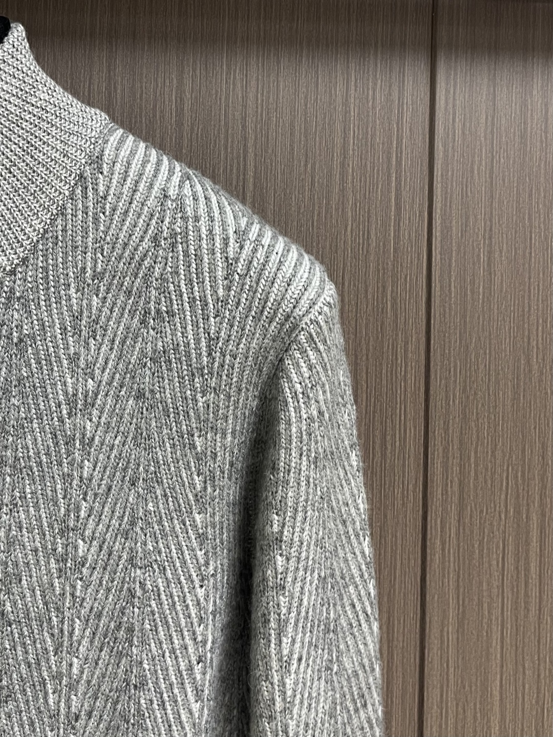 BC BrunelloCucinelli布鲁内洛·库奇内利男士商务休闲简约百搭立领拉链双线人字纹针织衫羊