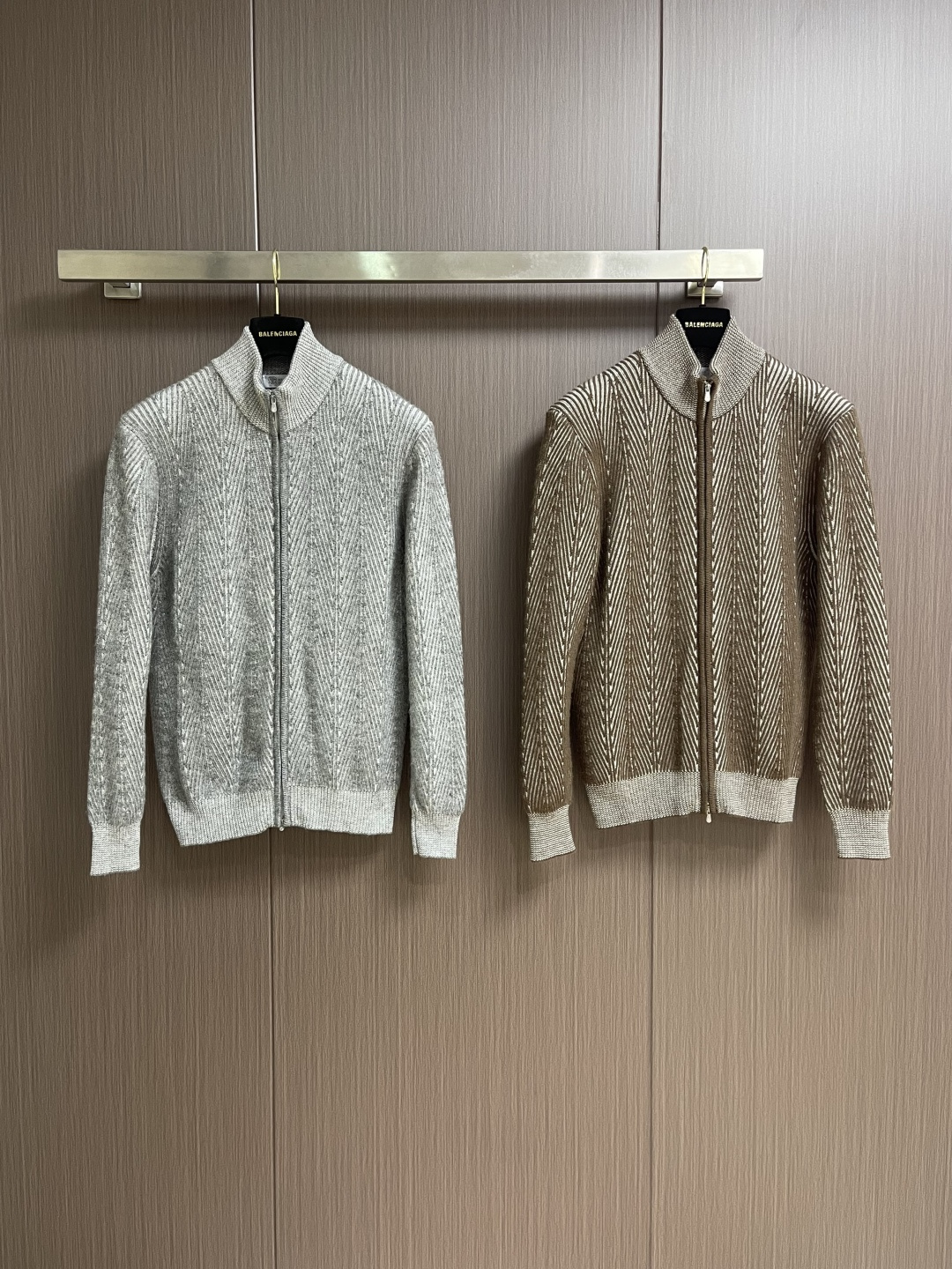 BC BrunelloCucinelli布鲁内洛·库奇内利男士商务休闲简约百搭立领拉链双线人字纹针织衫羊