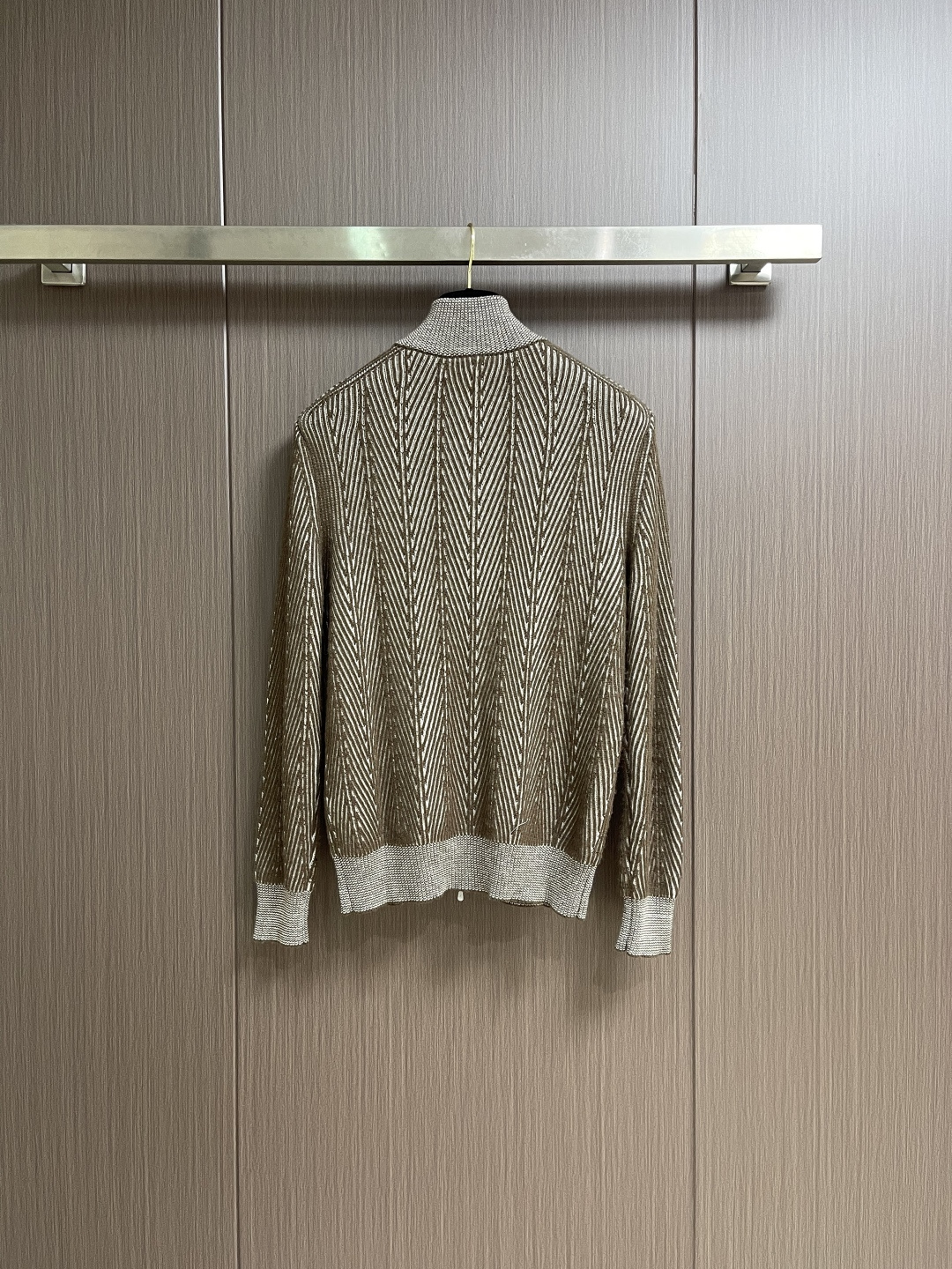 BC BrunelloCucinelli布鲁内洛·库奇内利男士商务休闲简约百搭立领拉链双线人字纹针织衫羊