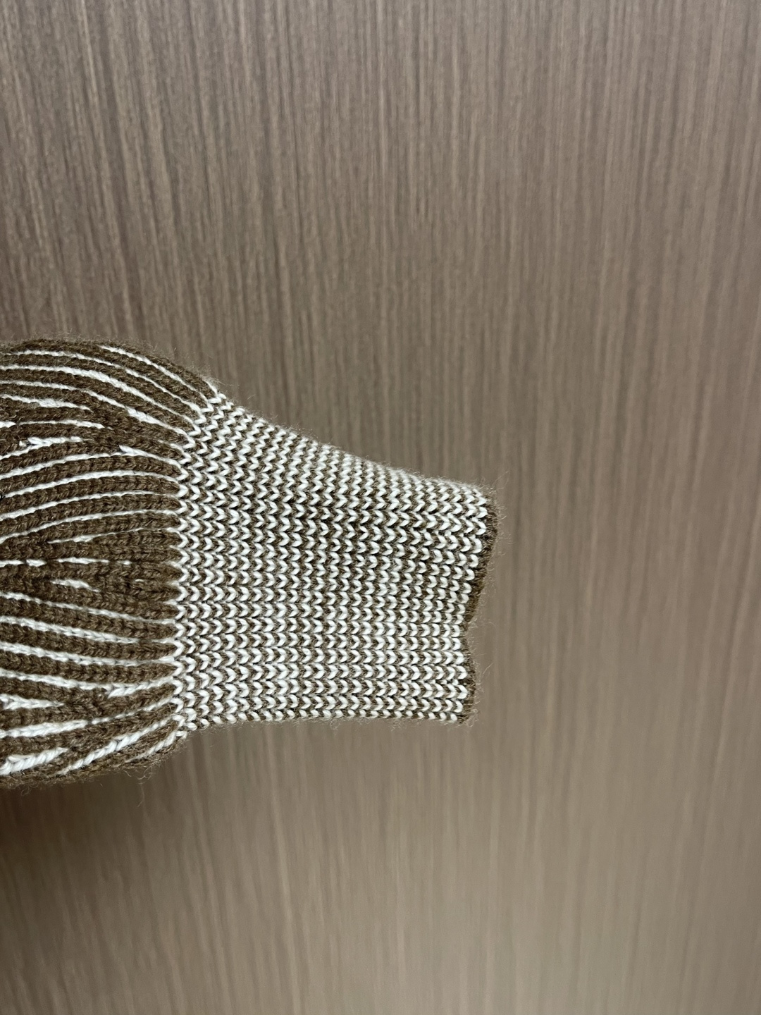 BC BrunelloCucinelli布鲁内洛·库奇内利男士商务休闲简约百搭立领拉链双线人字纹针织衫羊