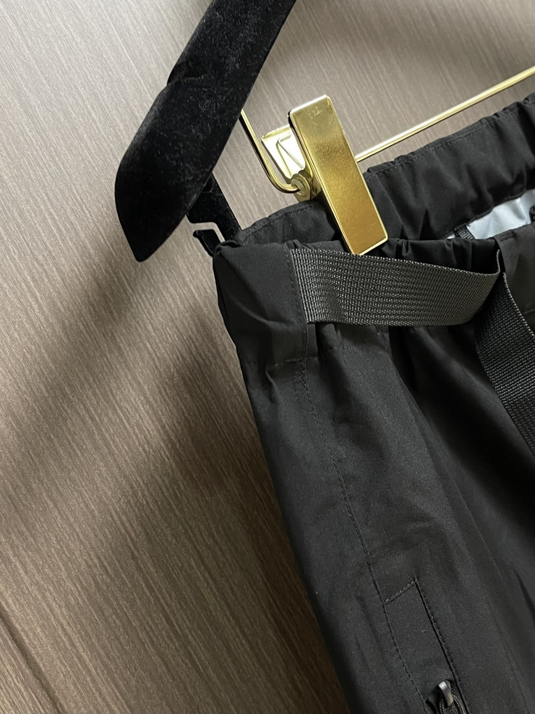 arcteryx 始祖鸟冲锋裤 军板战术冲锋裤硬壳户外裤 AHA Aha系列 LEAF AlgPa Pa