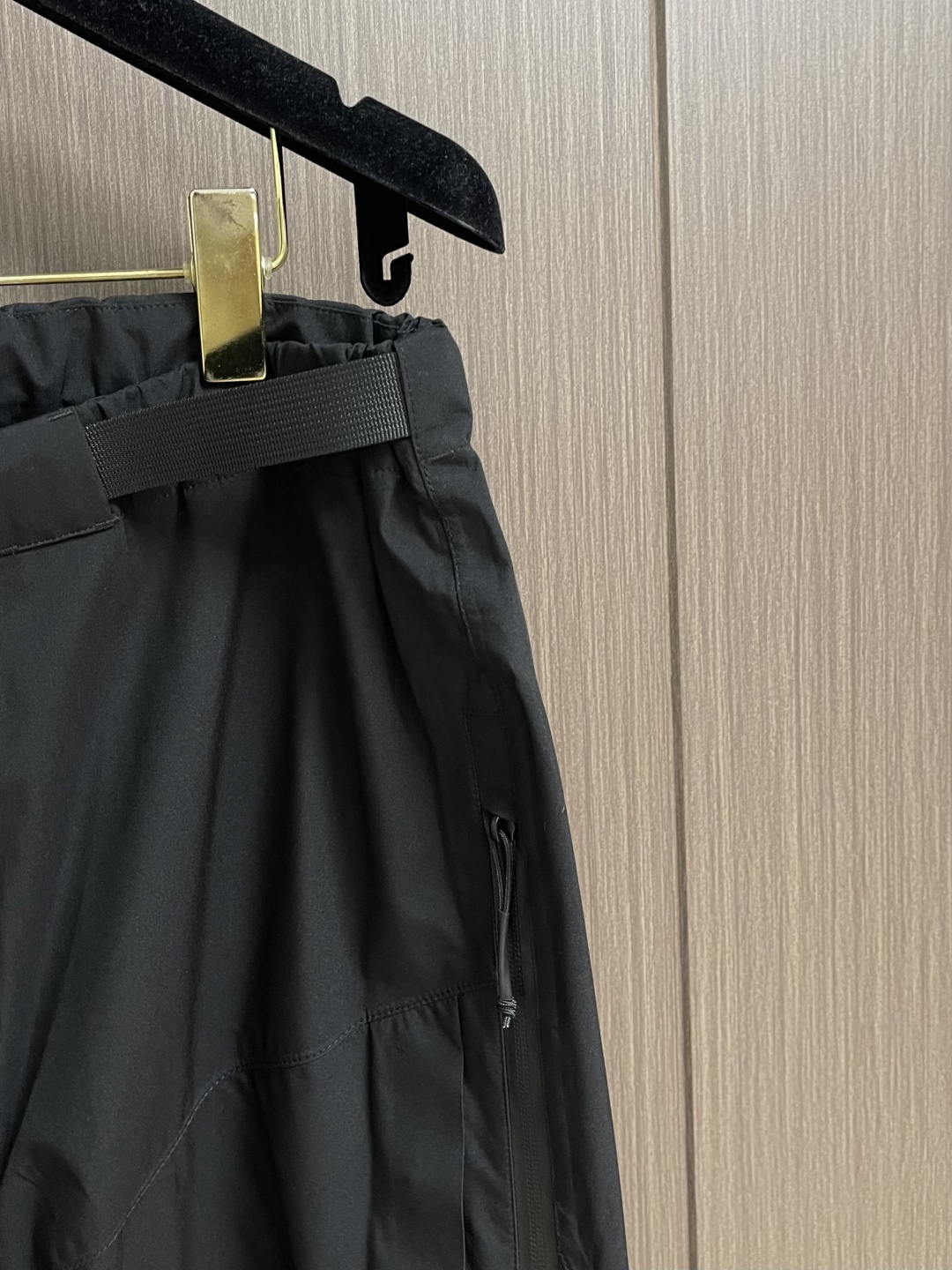 arcteryx 始祖鸟冲锋裤 军板战术冲锋裤硬壳户外裤 AHA Aha系列 LEAF AlgPa Pa