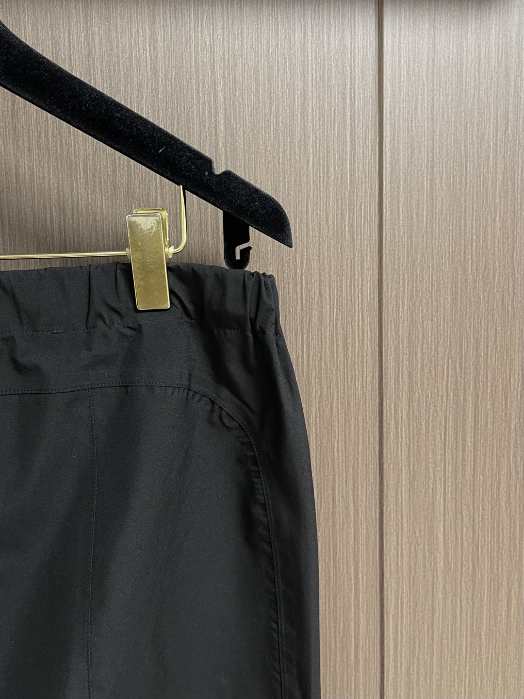 arcteryx 始祖鸟冲锋裤 军板战术冲锋裤硬壳户外裤 AHA Aha系列 LEAF AlgPa Pa