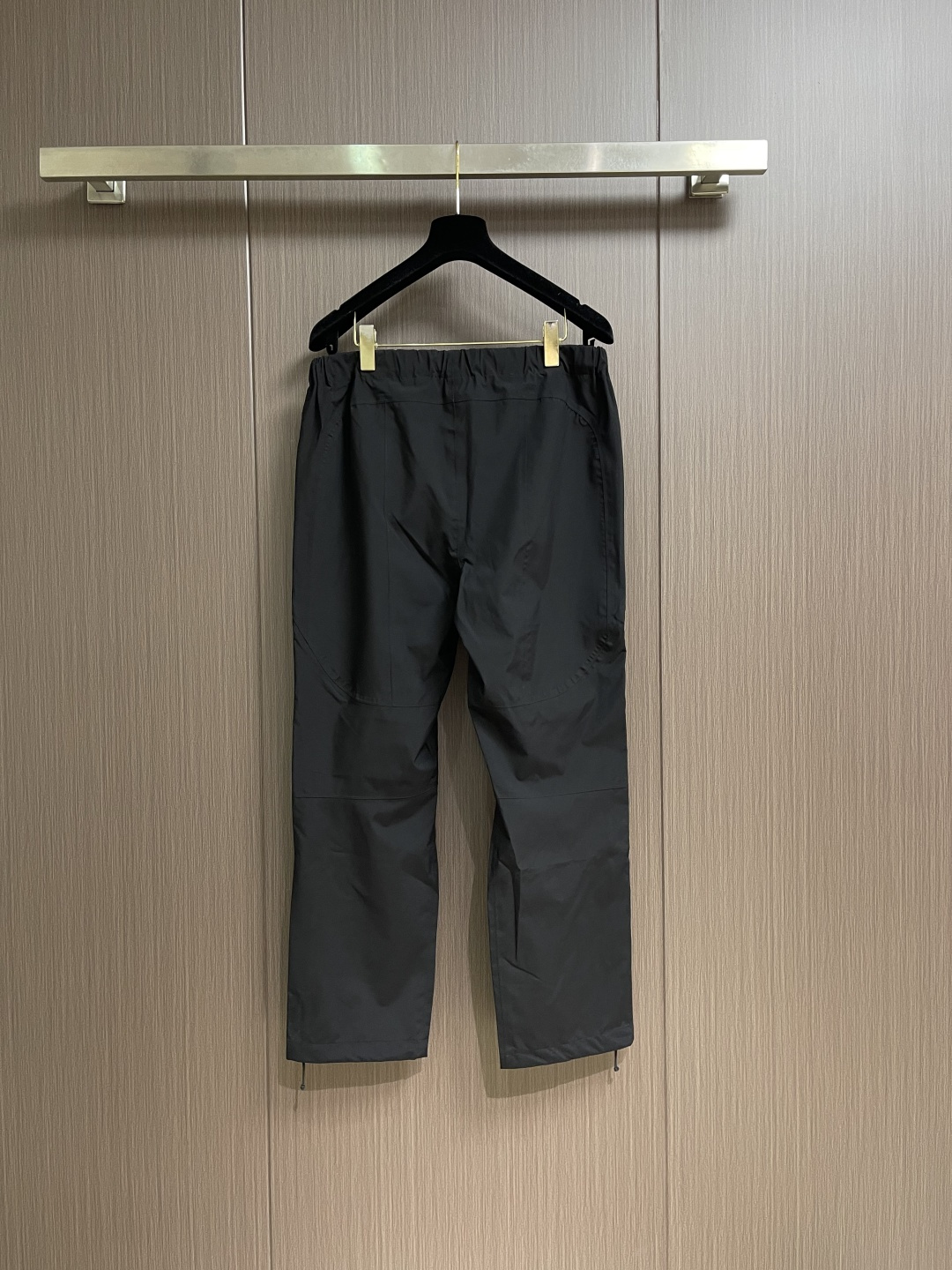 arcteryx 始祖鸟冲锋裤 军板战术冲锋裤硬壳户外裤 AHA Aha系列 LEAF AlgPa Pa