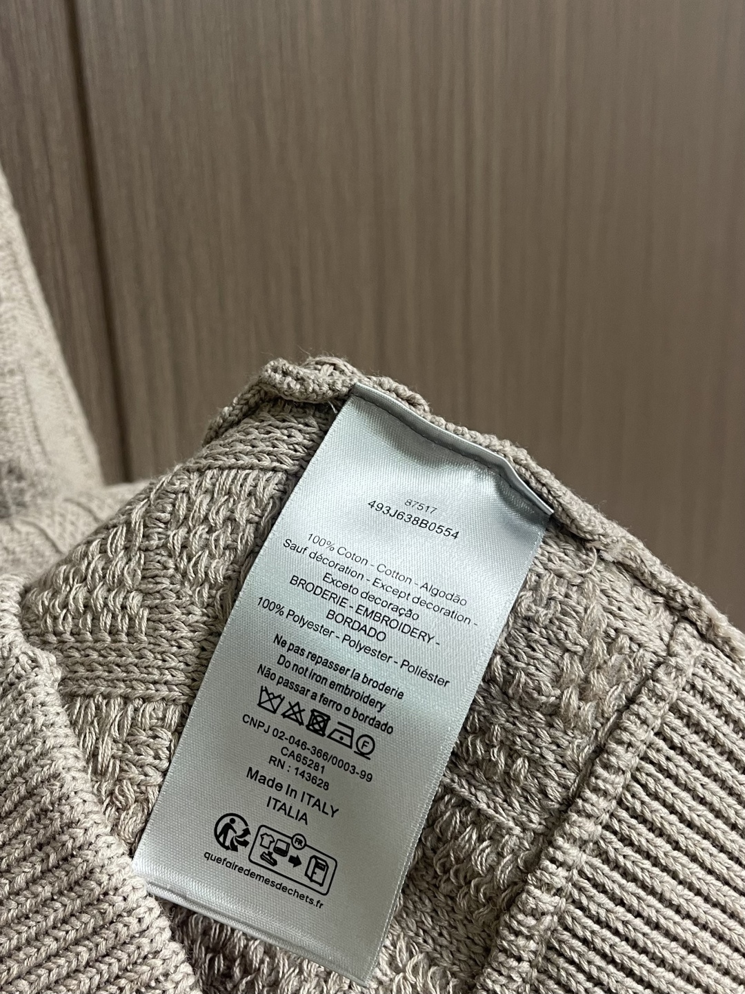 Dior 2025SS秋冬新款圆领毛衣针织衫，米色棉质混纺提花面料 Oblique 提花，这款针织衫突显