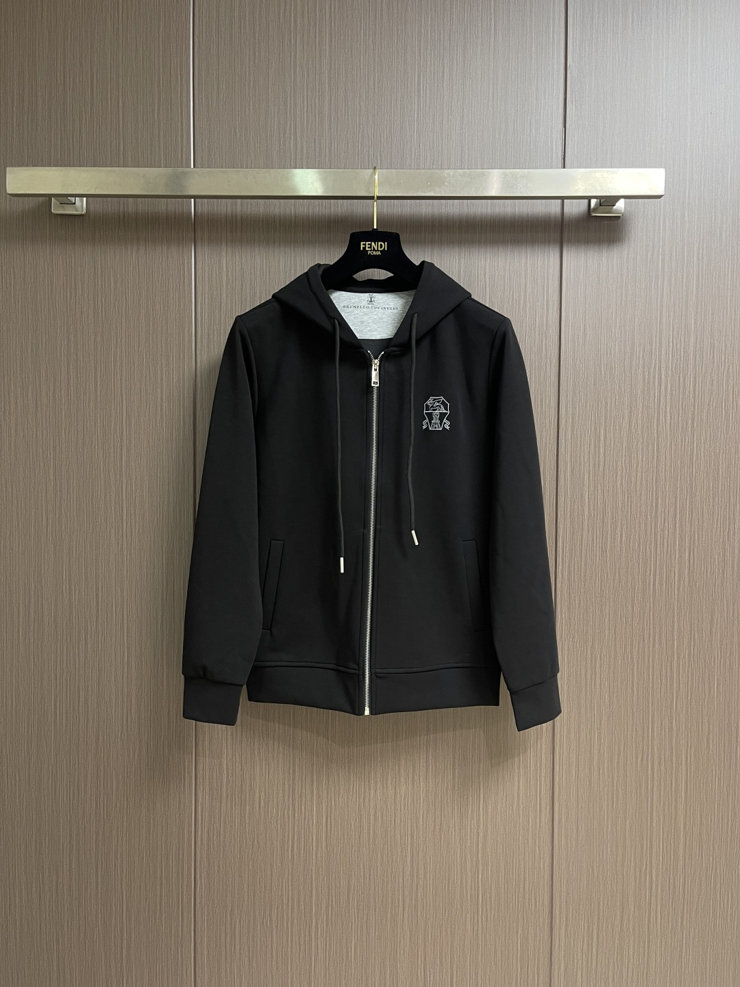 NO:646897,Complete set BC BrunelloCucinelli Brunello.  Cuccinelli SS new autumn and winter zipper jacket and sweatpants suit, breathable, comfortable and casual!  Full of high-end feel!  The details are exquisite and high-end, and the workmanship is impeccable!  The original high-end fabric is very high-end!  The fabric is stiff, wrinkle-resistant and wear-resistant, warm and stylish. Sizes M-3XL, brunello cucinelli, jackets & coats, alexander wang19860909整套 BC BrunelloCucinelli布鲁内洛．库奇内利 SS秋冬新款拉链外套卫裤套装,透气舒适休闲！高级感满满！细节精致高档,做工无可挑剔！原版高端面料很显高级！面料挺括抗皱耐磨,保暖利落有型.尺码M-3XL,,brunello cucinelli,jackets & coats,alexander wang,Men's clothing