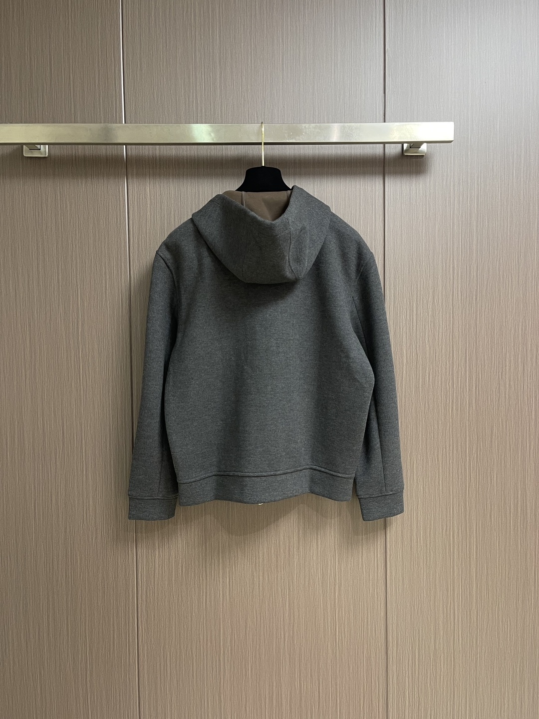 zegna 三色羊毛混纺情侣款拉链立领外套，这是ZEGna的三色羊毛混纺连帽外套，质感与格调双在线的高阶