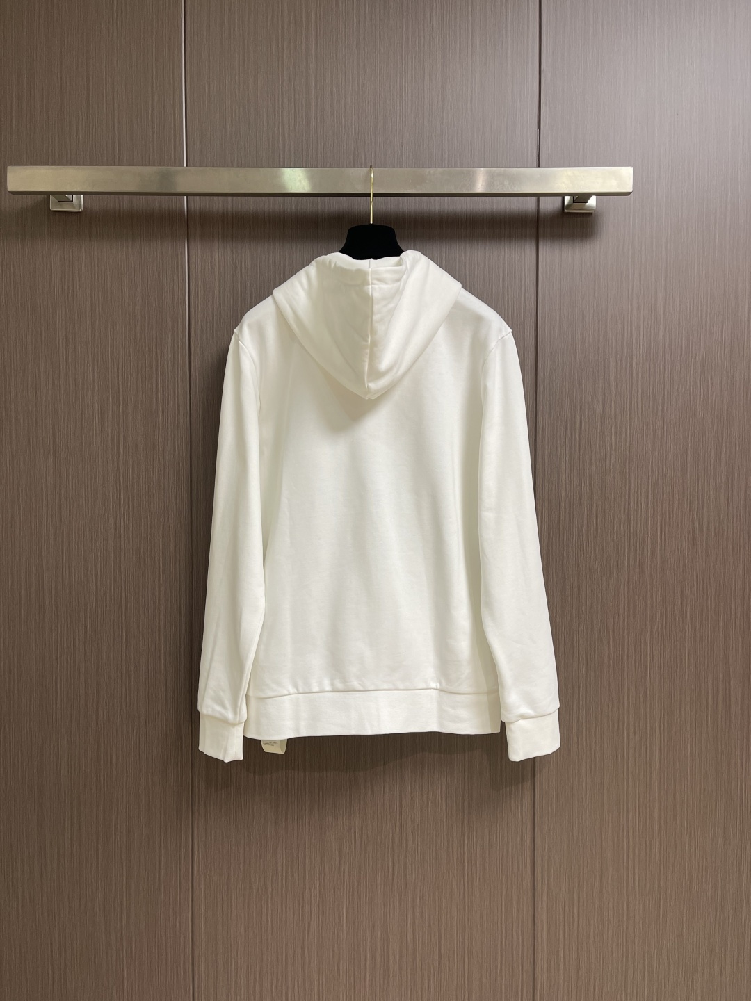 fendi 小怪兽印花拉链连帽卫衣外套，面料采用26s双纱＋10s鱼鳞底面料，380g；搭配21s双纱2