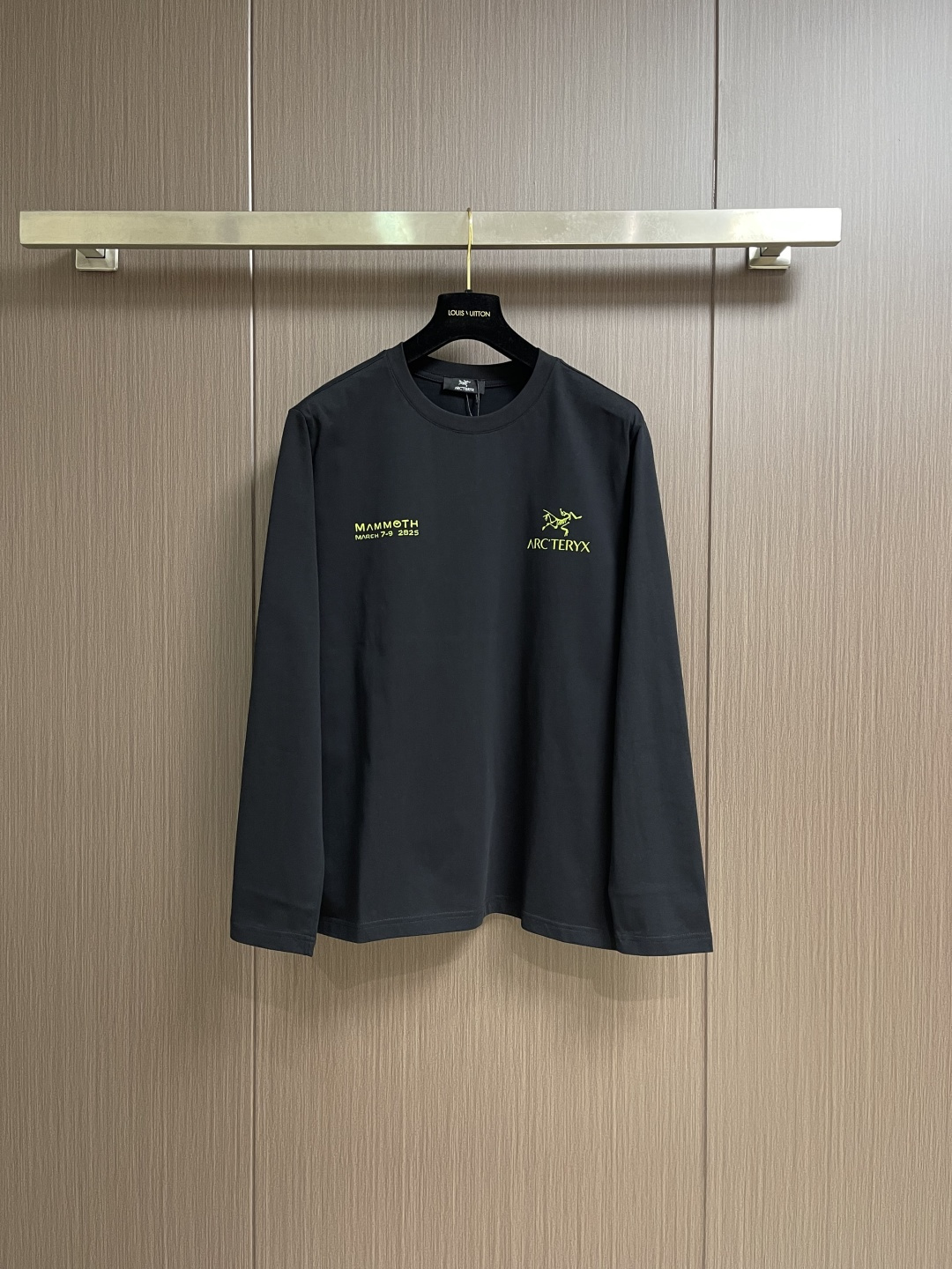 ARCTERYC 始祖鸟 2025FW早秋新款长袖T恤，必不可少的打底长袖衫，这就是你衣柜缺的那件，舒服