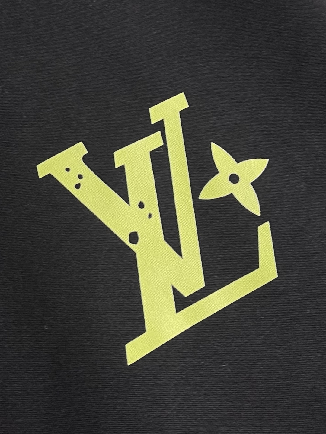 LV 2025SS LOGO印花圆领长袖卫衣，重磅毛毡针织棉，完全对版还原，420克毛圈底32支，成衣两