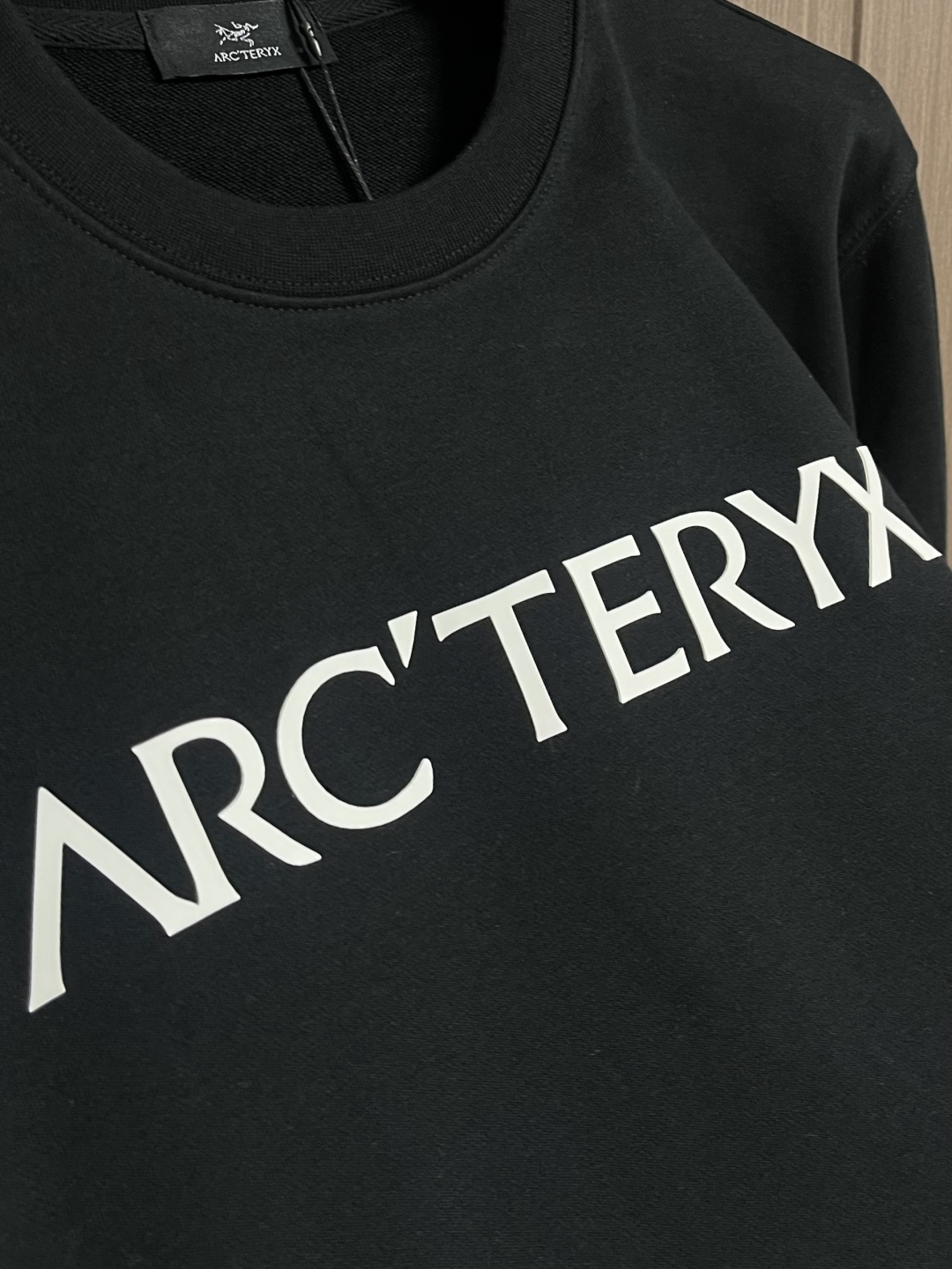 Arcteryx 始祖鸟2025SS秋冬新款印花logo情侣款圆领卫衣，原版面料 面料采用400g双股大