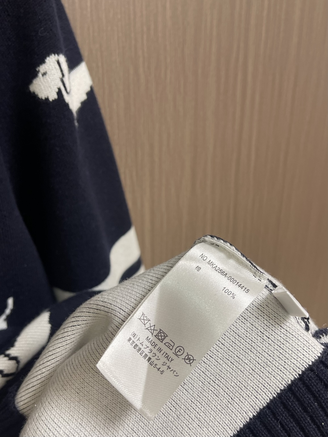 TB ThomBrowne汤姆布朗 满身提花小狗圆领针织毛衣 ，全身小狗嵌花双面针织立体机织，采用ZP一