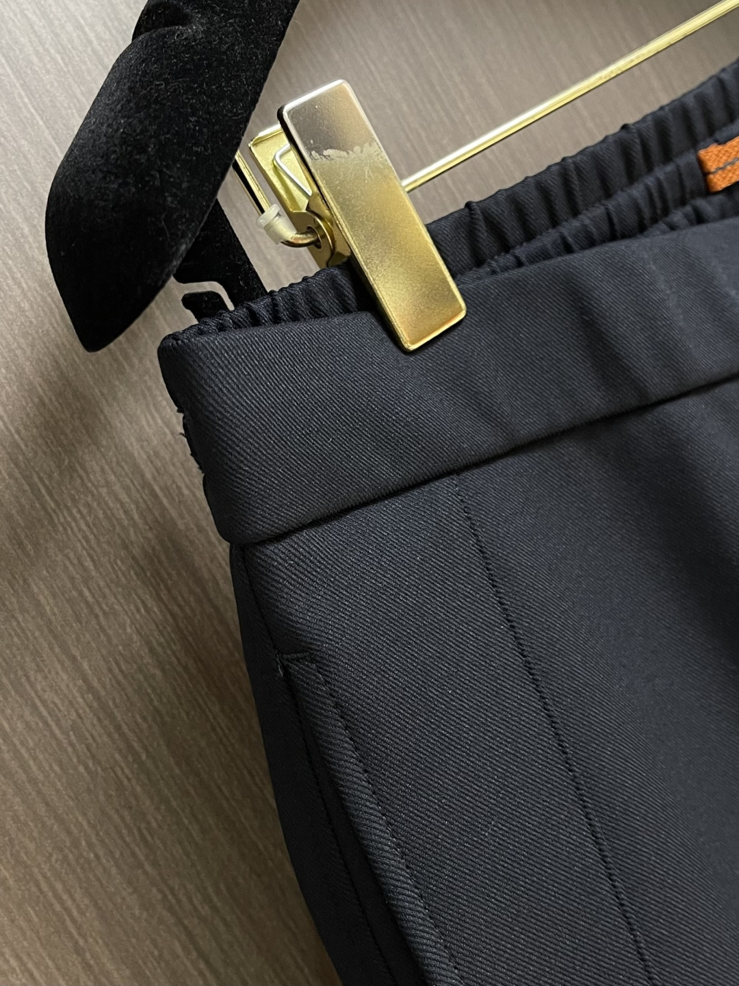 Ermenegildo Zegna 杰尼亚早春新品商务休闲裤西裤，商务休闲裤作为随时随地男人都能穿搭的时