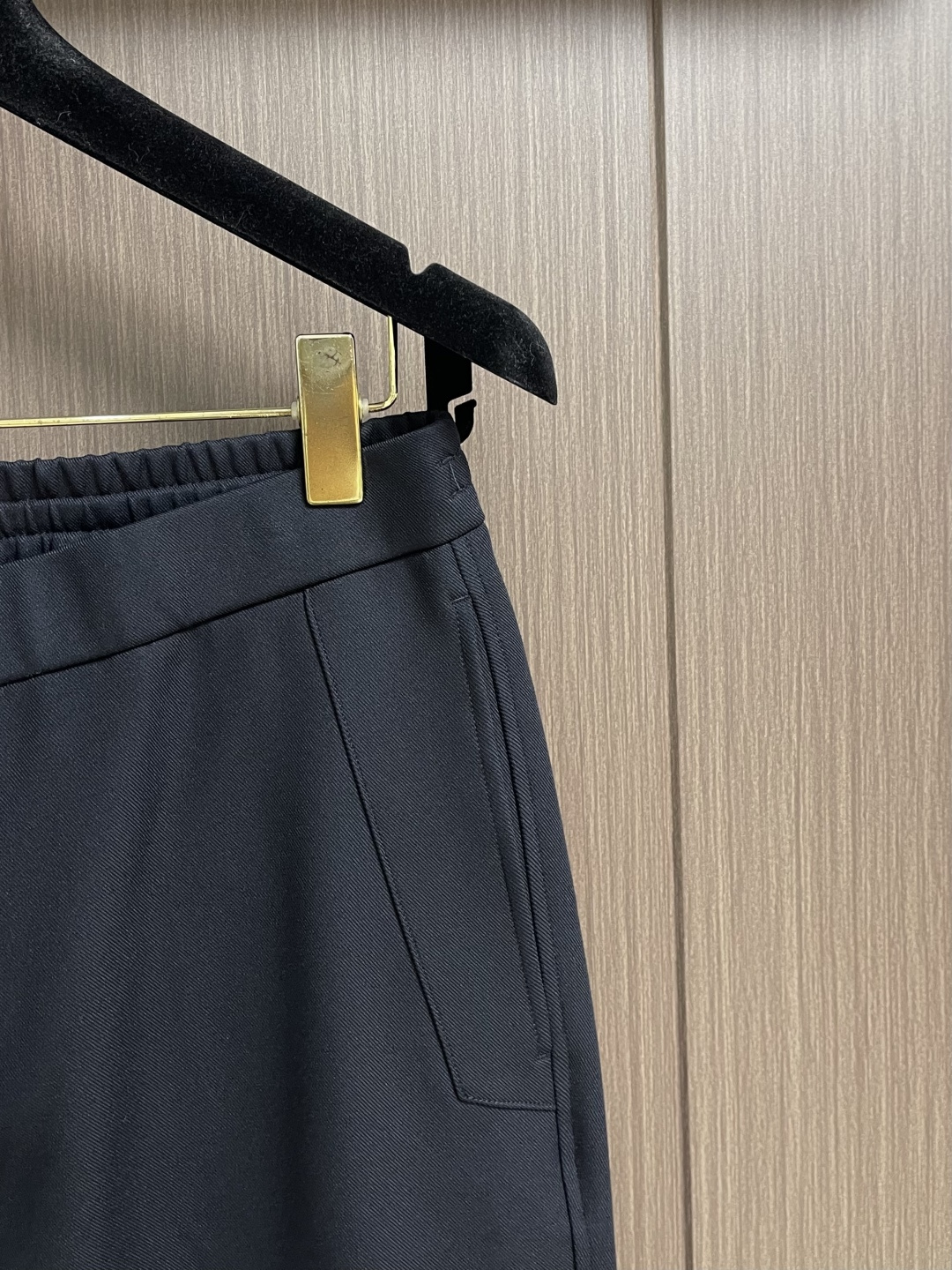 Ermenegildo Zegna 杰尼亚早春新品商务休闲裤西裤，商务休闲裤作为随时随地男人都能穿搭的时