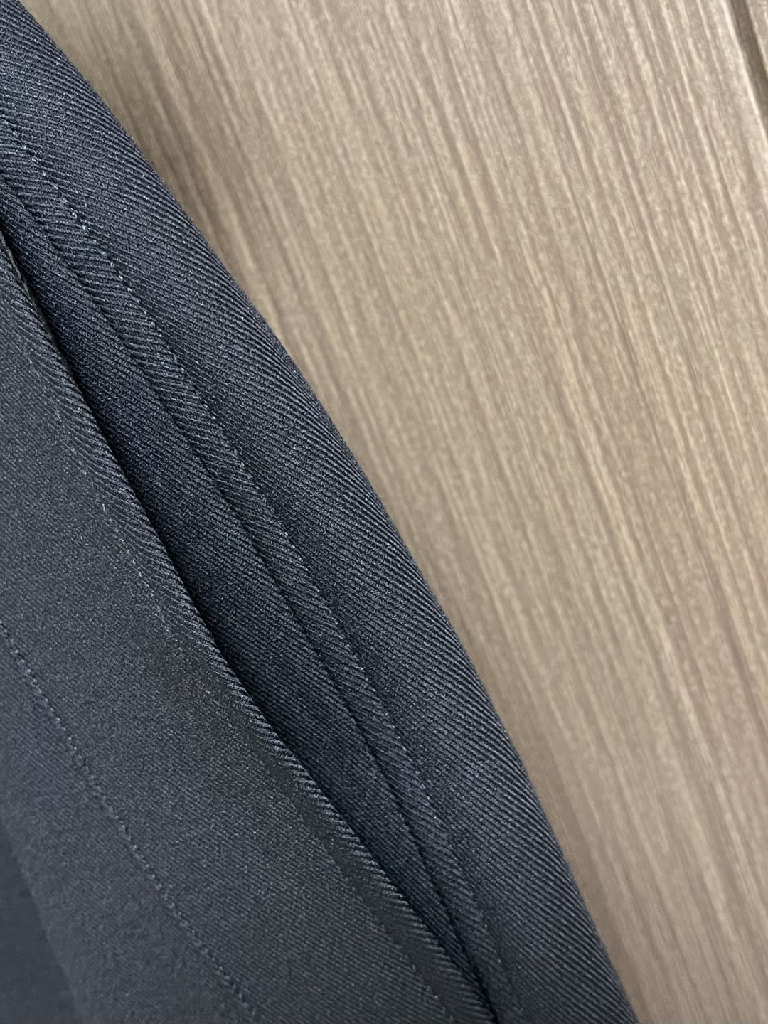 Ermenegildo Zegna 杰尼亚早春新品商务休闲裤西裤，商务休闲裤作为随时随地男人都能穿搭的时