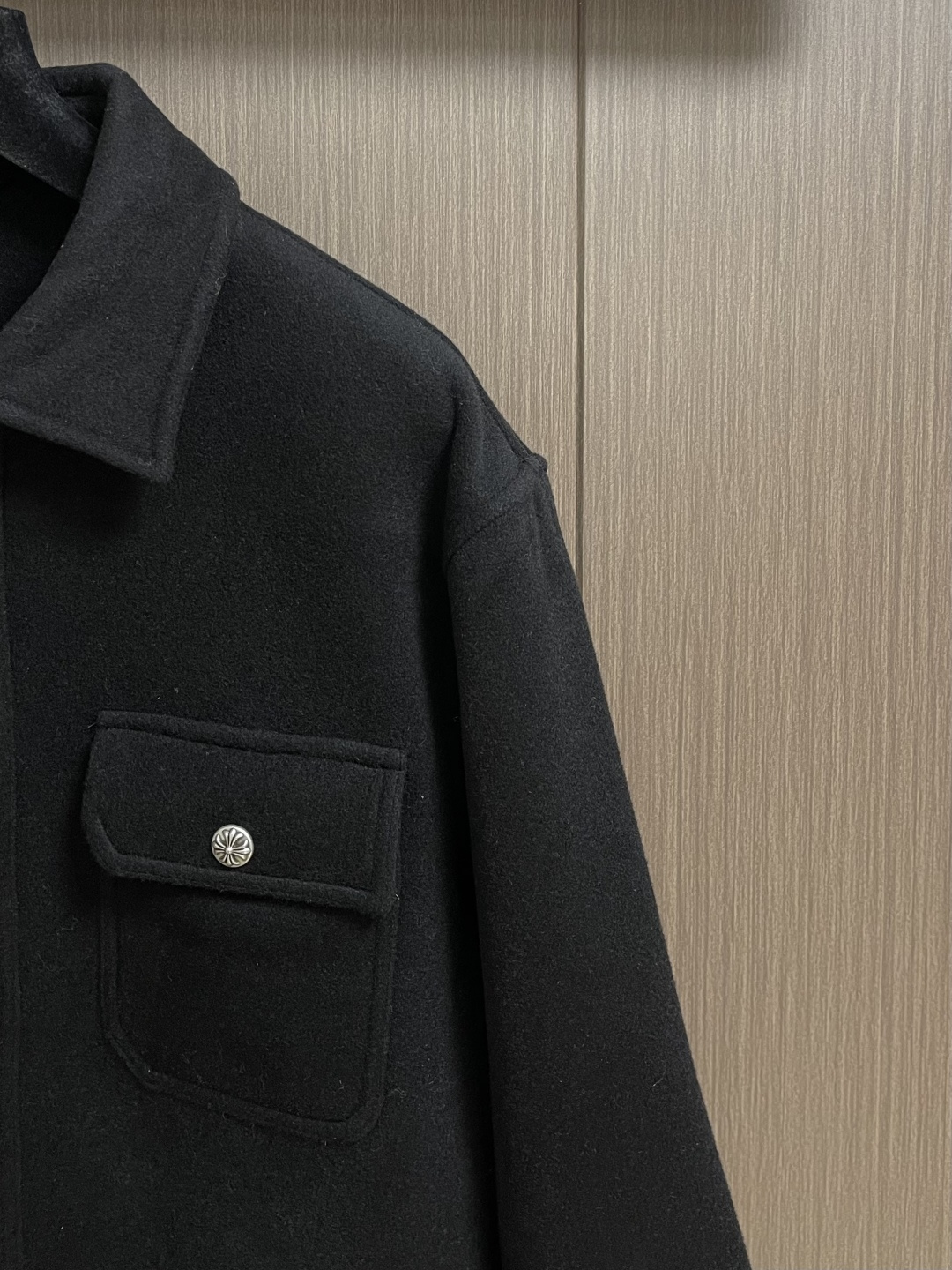 CH克罗心 2026SS秋冬新款羊绒衬衣夹克外套 采用进口羊绒羊毛混纺 面料 百分之60的羊绒 白分之4