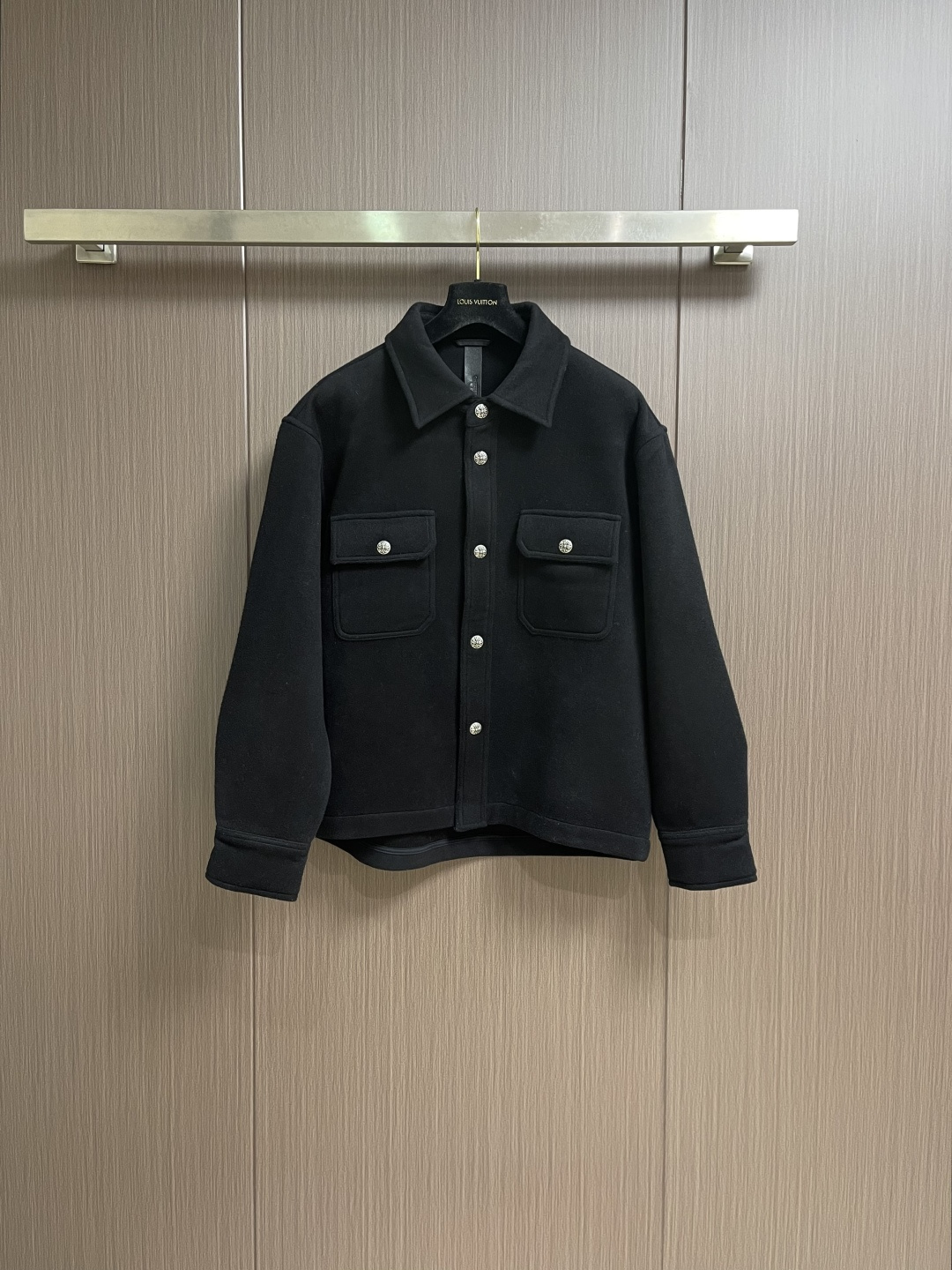 CH克罗心 2026SS秋冬新款羊绒衬衣夹克外套 采用进口羊绒羊毛混纺 面料 百分之60的羊绒 白分之4