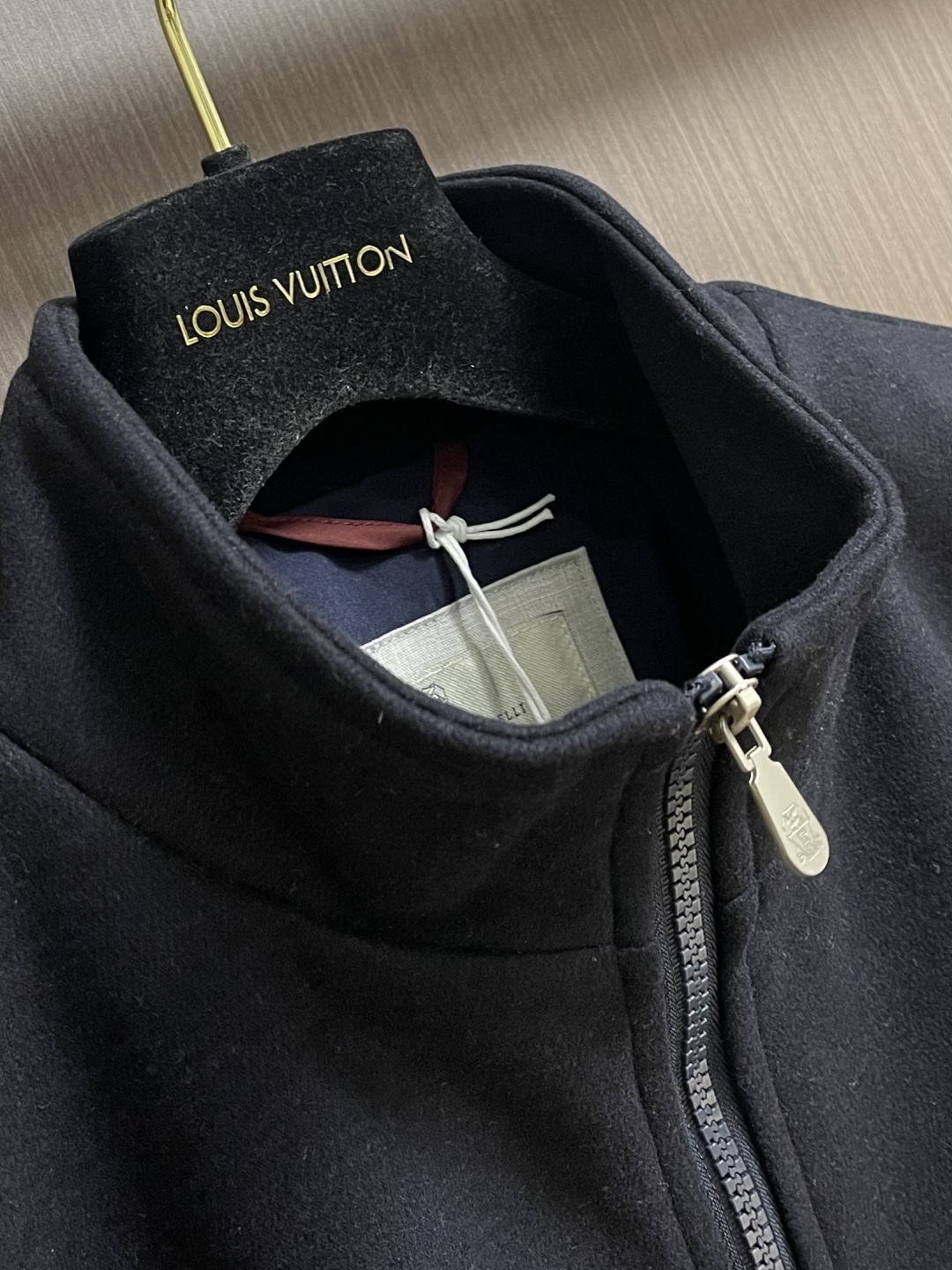 BrunelloCucinelli布鲁内洛·库奇内利 BC 长袖立领夹克外套，臻选高端弹力纯棉棉面料，手