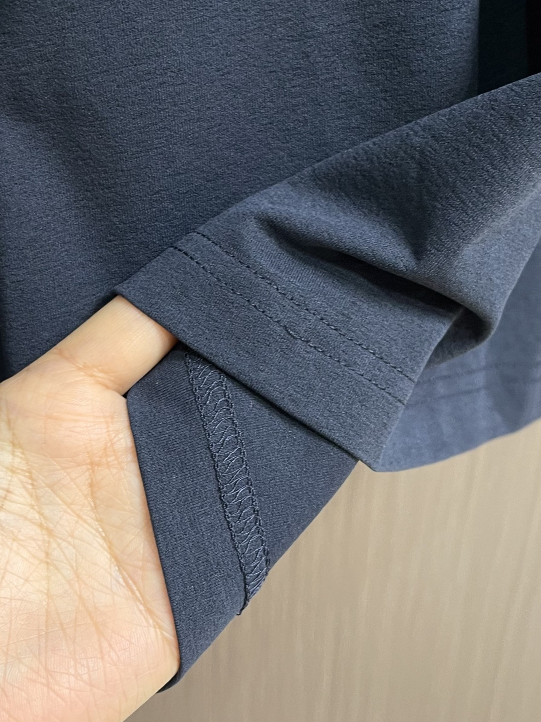 kolonsPort 科隆 2026ss早春新品Polo打底衫， 细腻舒适 穿着非常轻便不易起皱。多重重