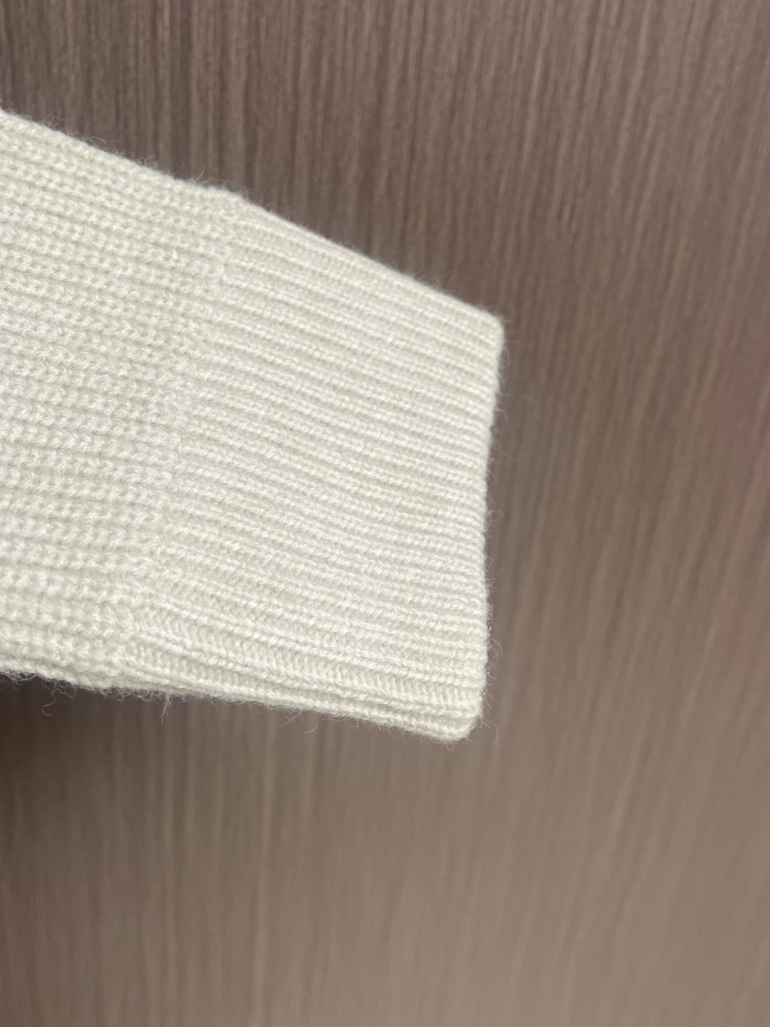 lP🆕 LoroPiana 诺悠翩雅 2025FW男士秋冬羊毛混纺拉链连帽针织毛衣，帽子可以拆卸 上身修