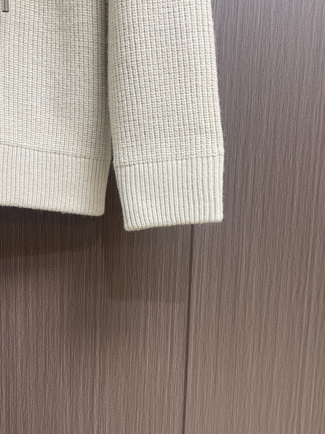 lP🆕 LoroPiana 诺悠翩雅 2025FW男士秋冬羊毛混纺拉链连帽针织毛衣，帽子可以拆卸 上身修