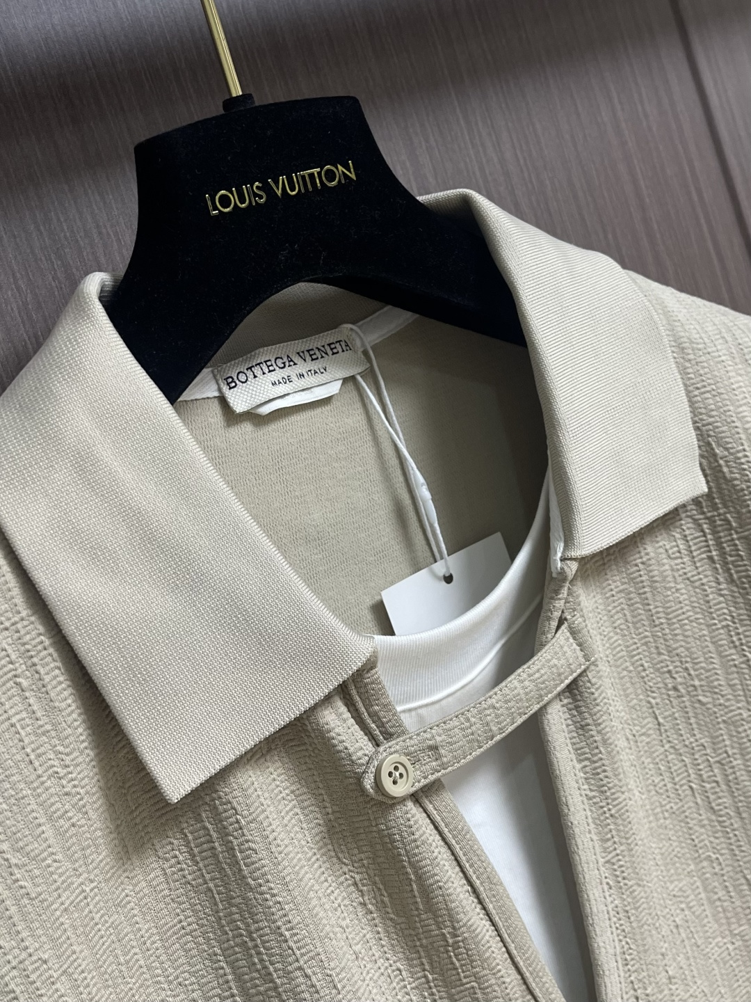 BV 2025ss秋冬新款长袖假两件POLO衫 高品质意大利进口精梳棉面料，高密度高克重，时尚百搭，帅气