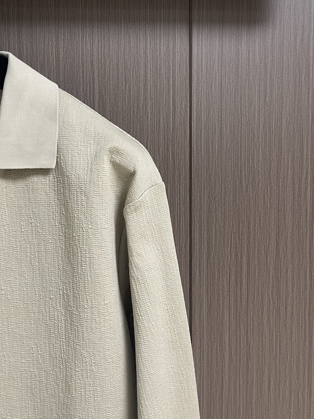 BV 2025ss秋冬新款长袖假两件POLO衫 高品质意大利进口精梳棉面料，高密度高克重，时尚百搭，帅气