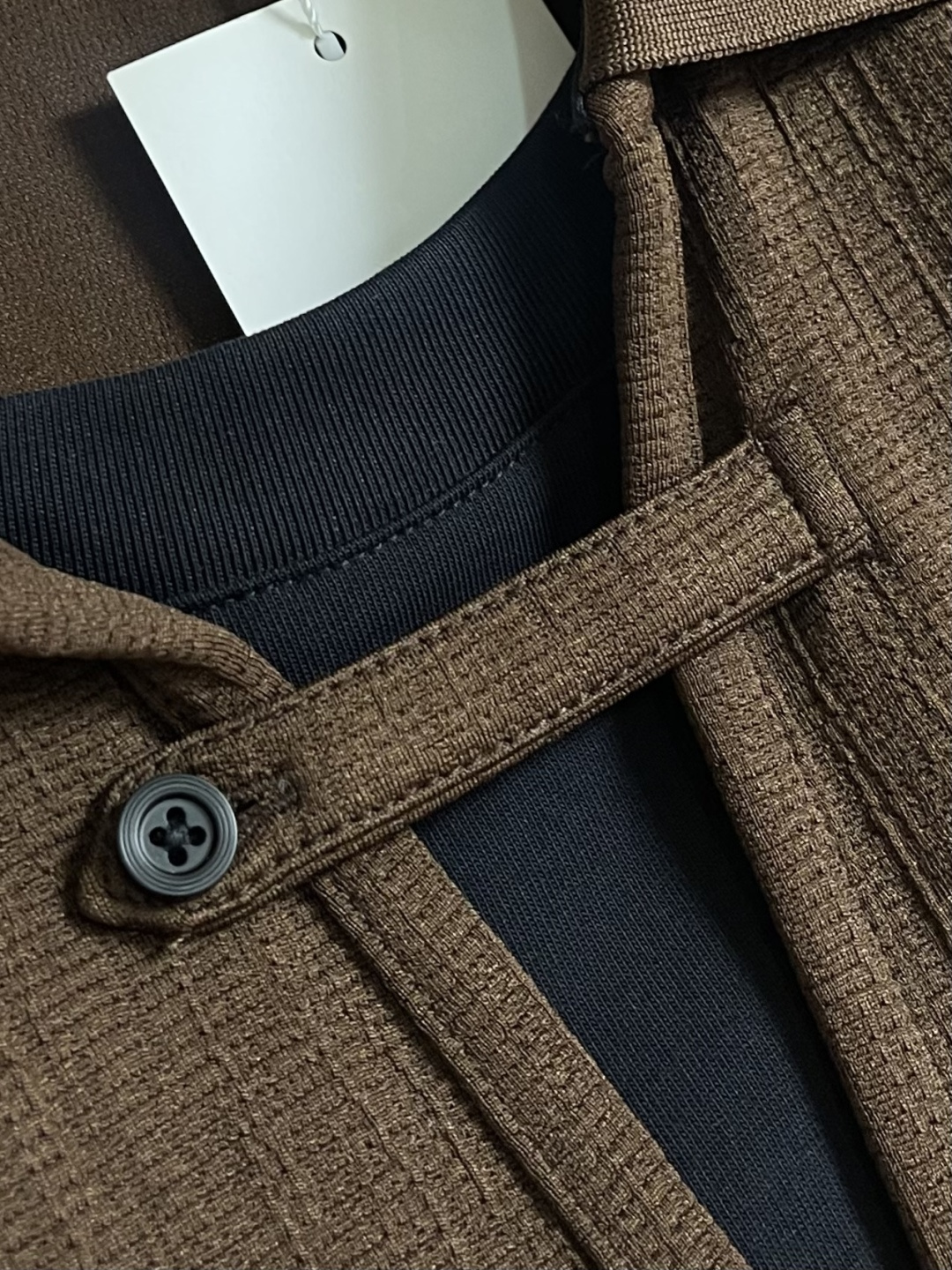 BV 2025ss秋冬新款长袖假两件POLO衫 高品质意大利进口精梳棉面料，高密度高克重，时尚百搭，帅气