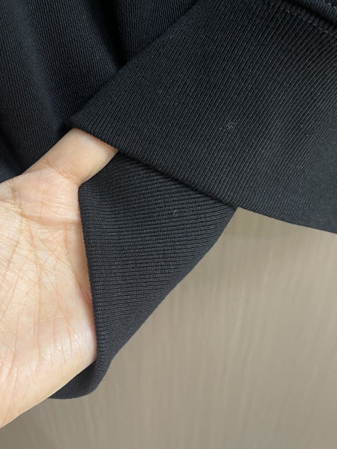 拉夫劳伦 RalP🆕h Lauren粉标半高领卫衣，定制奢感维棉抓绒复合料，一抹粉色小马标刺绣点缀于胸前