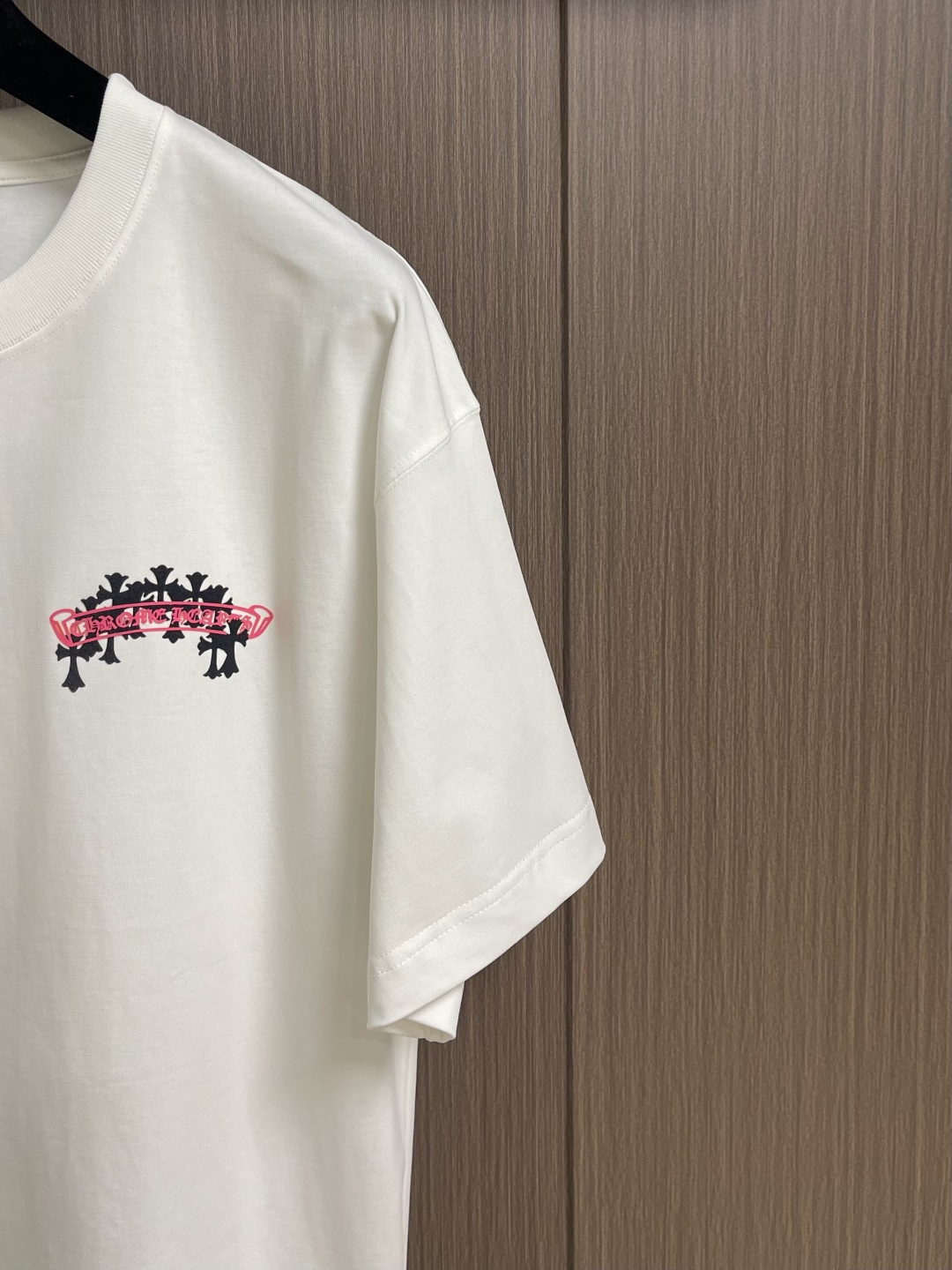 CH 克罗心 2026SS早春新款短袖T恤，300克重磅纯棉面料，oversized 版型还原美式风格。