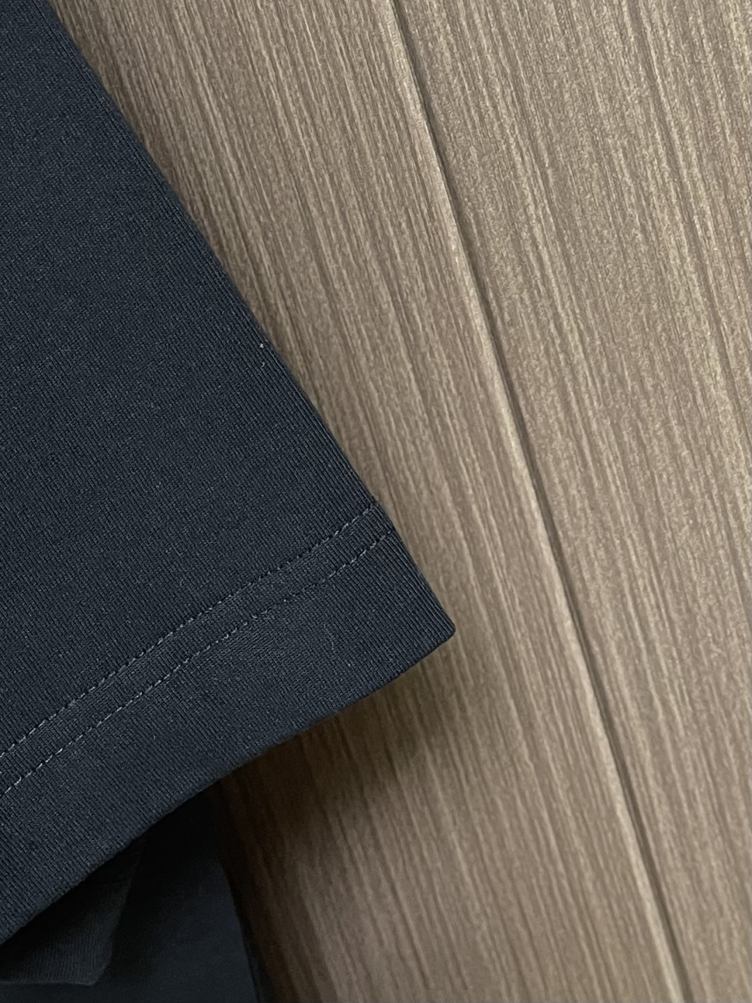 Gucci 2026ss 赛道滑雪缀饰印花圆领短袖T恤，严控logo标识大小，甄选240g双纱纯棉面料，