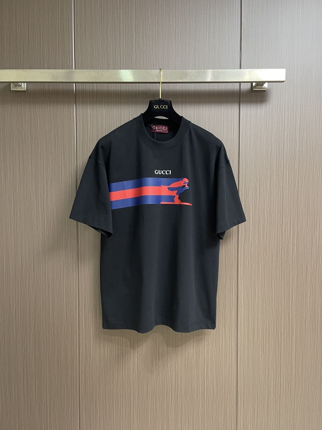 Gucci 2026ss 赛道滑雪缀饰印花圆领短袖T恤，严控logo标识大小，甄选240g双纱纯棉面料，