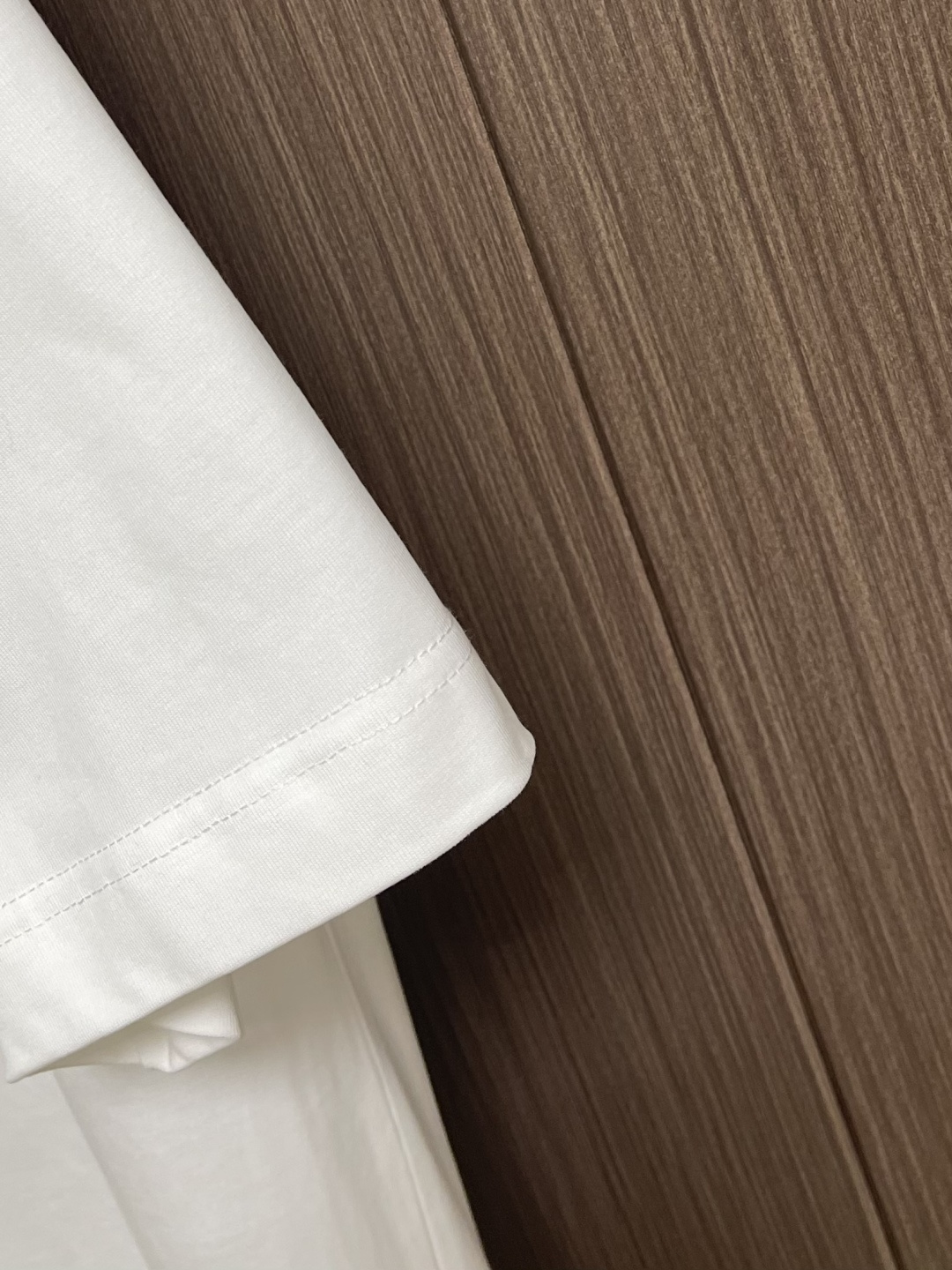 Gucci 2026ss 赛道滑雪缀饰印花圆领短袖T恤，严控logo标识大小，甄选240g双纱纯棉面料，