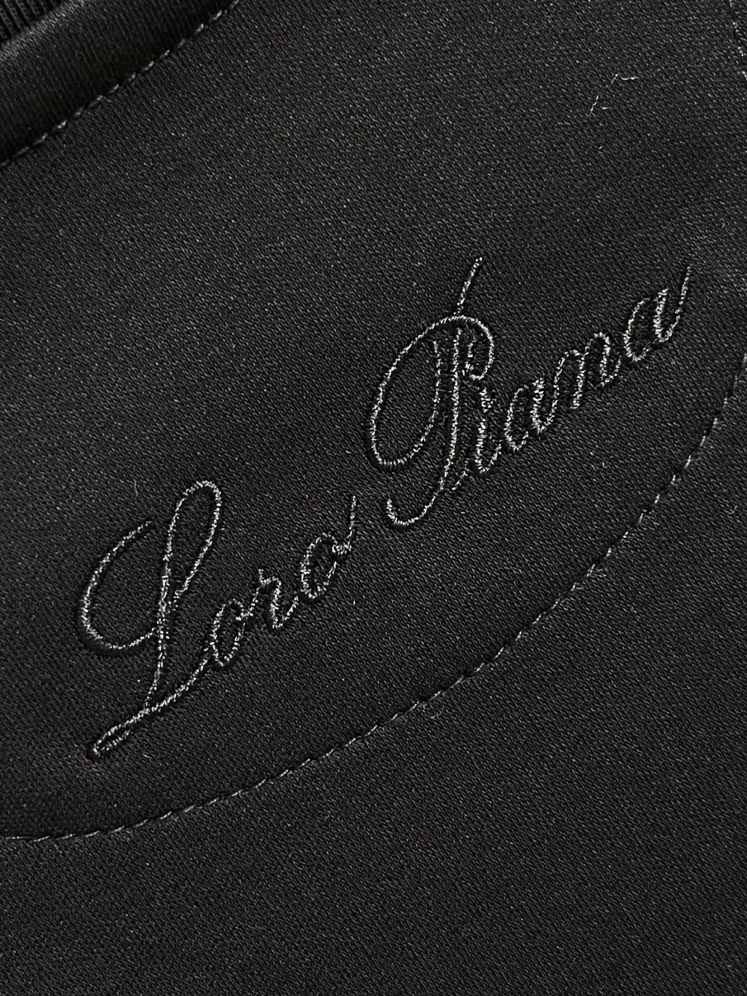 lp🆕 Loro Piana 2026ss春夏新品短袖T恤，Loro Piana这款短袖采用了双面液氨棉