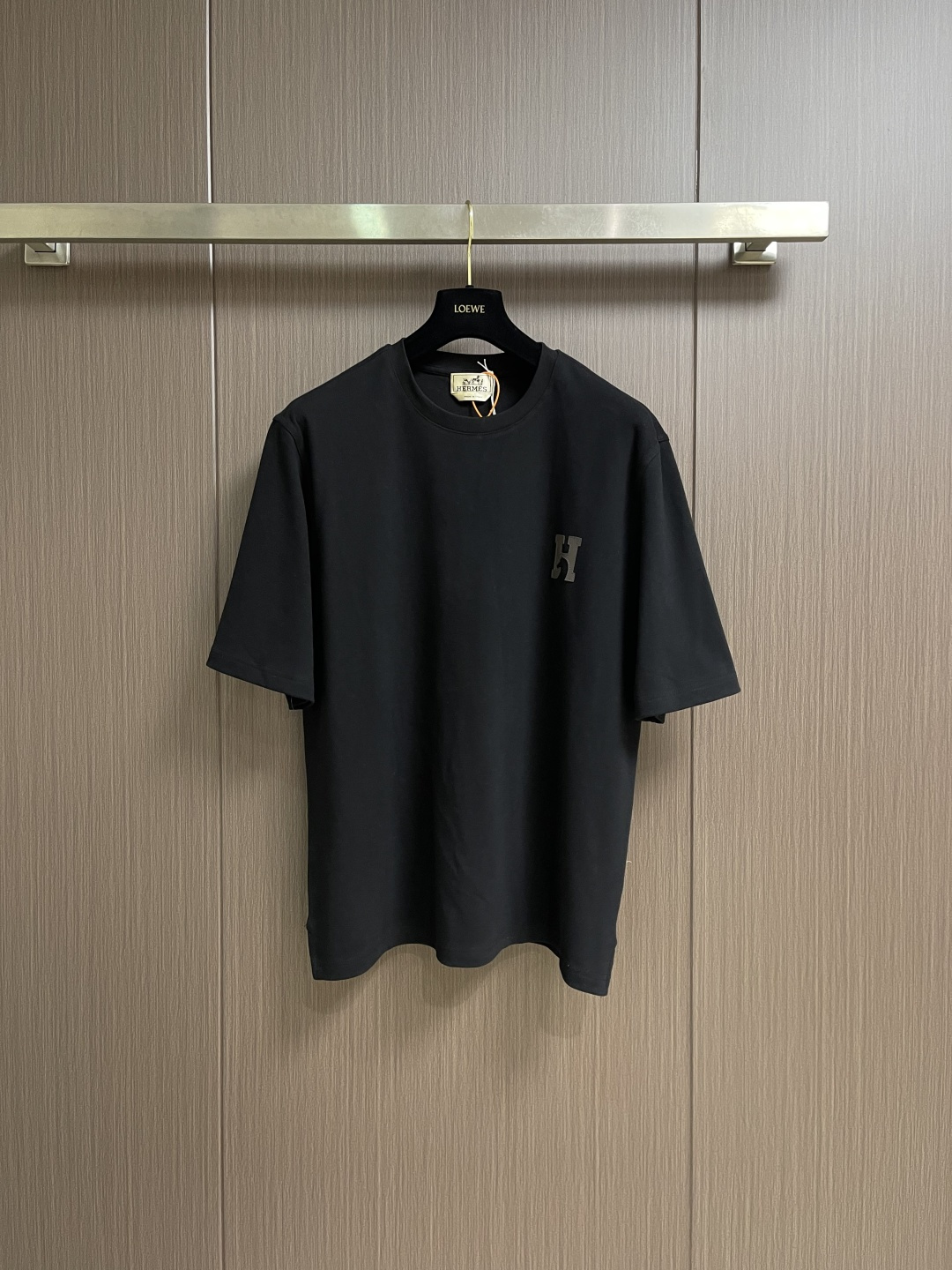 ✅🌾售后 Hermes Paris骏马皮革短袖T恤，定制双面云绒精梳棉，将马的力量与H的优雅熔铸为可穿戴
