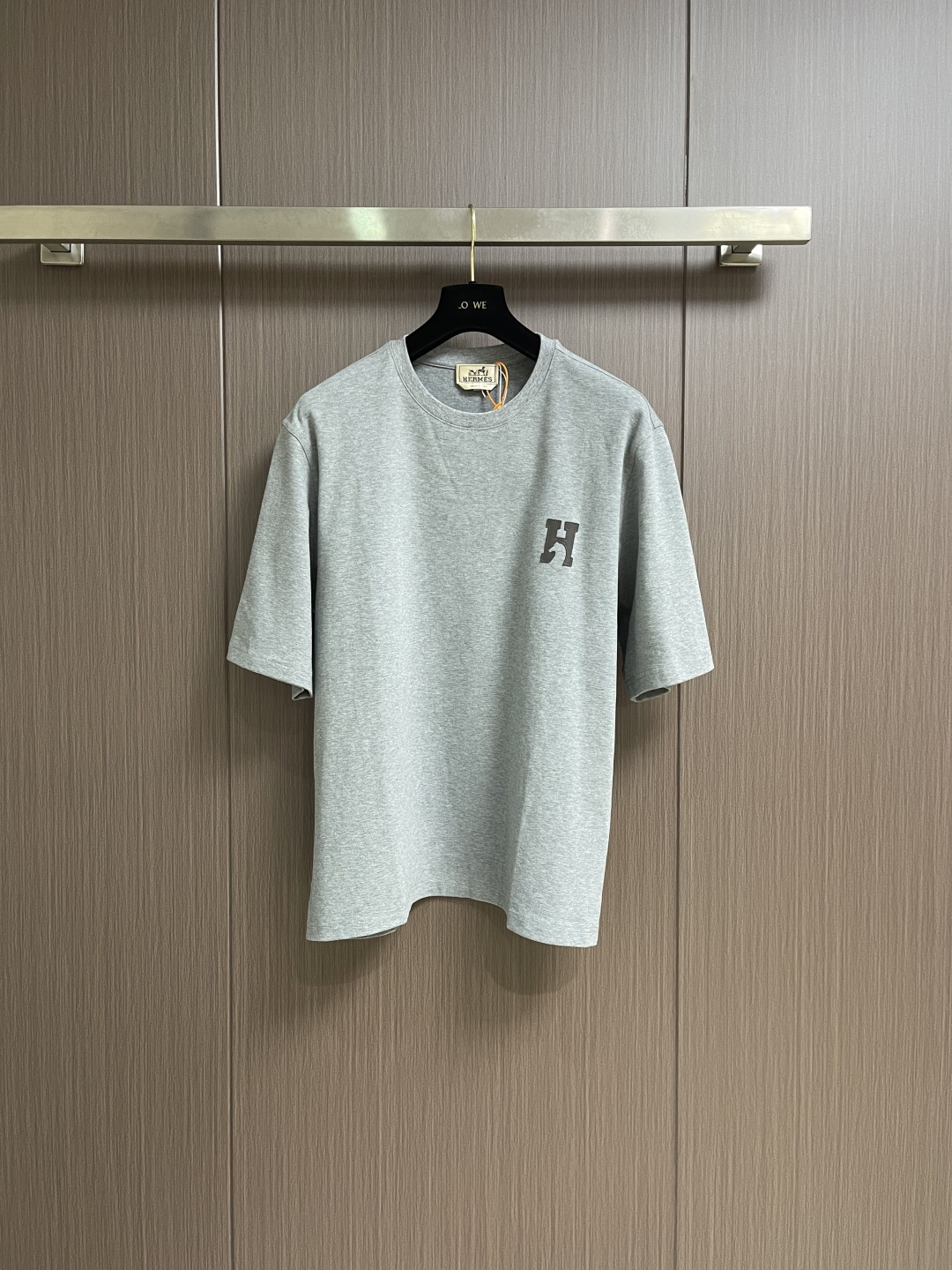 ✅🌾售后 Hermes Paris骏马皮革短袖T恤，定制双面云绒精梳棉，将马的力量与H的优雅熔铸为可穿戴