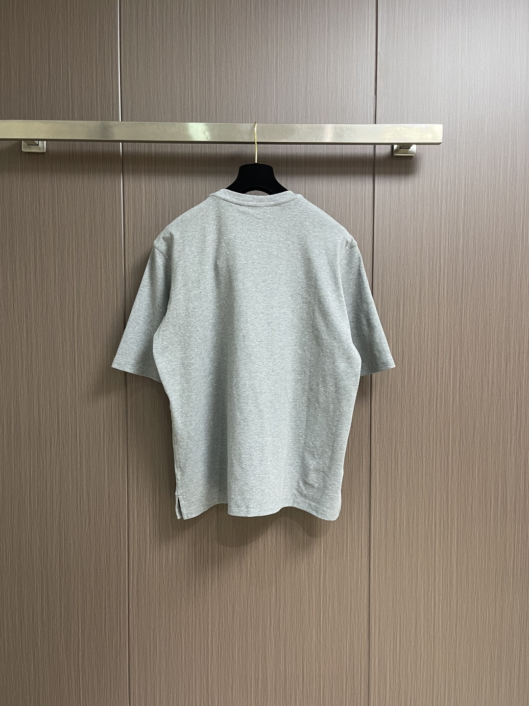 ✅🌾售后 Hermes Paris骏马皮革短袖T恤，定制双面云绒精梳棉，将马的力量与H的优雅熔铸为可穿戴