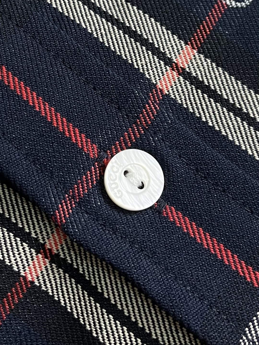 ✅🌾售后 GUCCI 苏格兰格纹棉布提花长袖衬衫，学院风格设计打造百搭格调，从容驾驭日常和休闲造型。这款