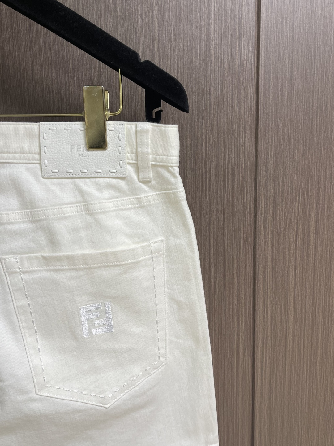 ✅🌾售后 FENDI 2025FW男款休闲裤 ，直筒休闲裤 超级有质感 ，贴身舒适 吸汗透气 久穿不变形