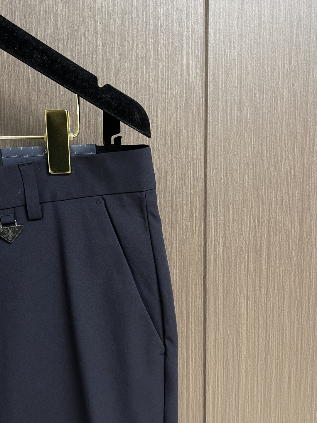 ✅🌾售后 Prada 2026ss运动休闲西裤，面料舒适透气，双侧插口袋设计！一款日常穿着，兼备多功能休