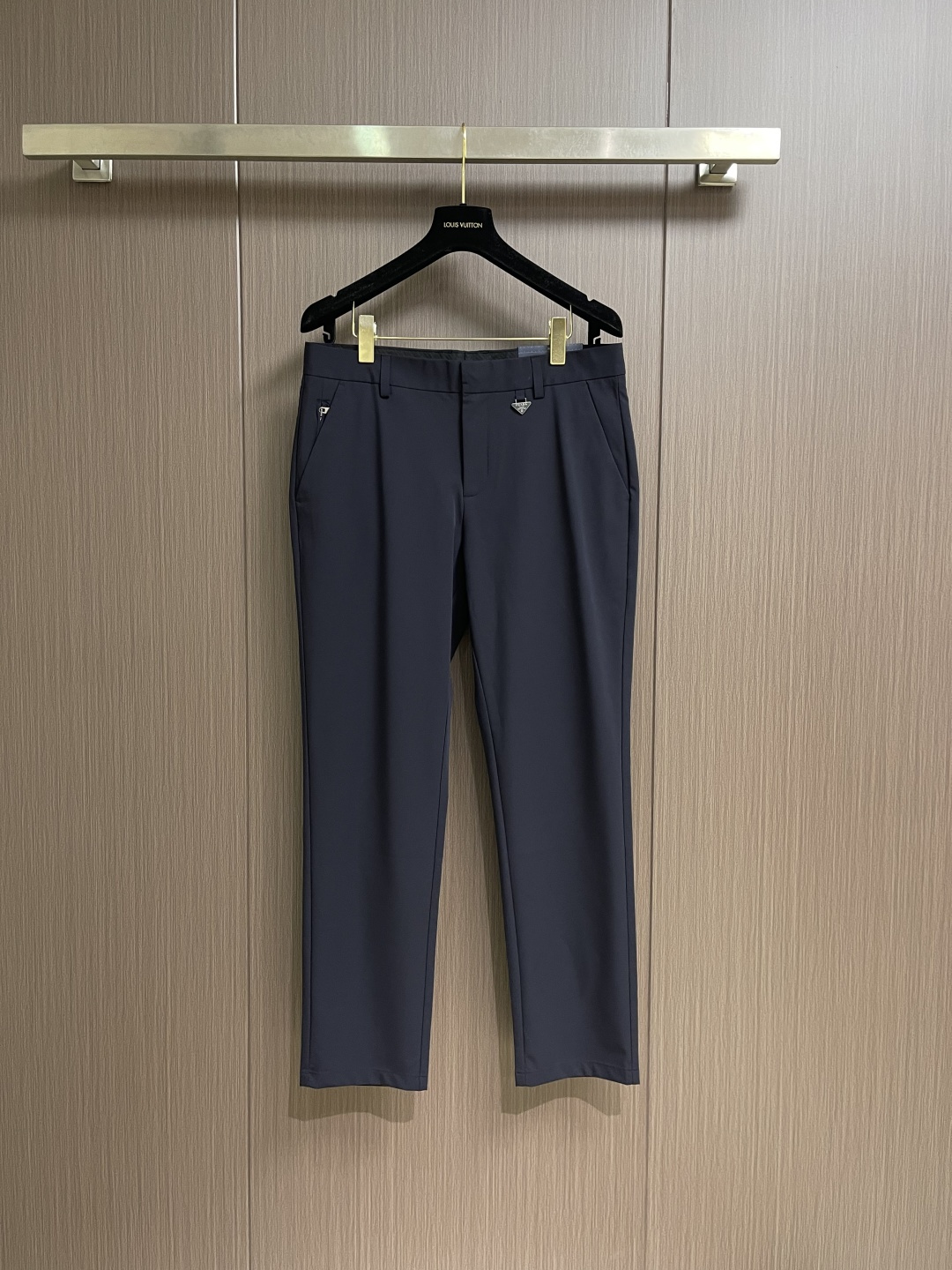 ✅🌾售后 Prada 2026ss运动休闲西裤，面料舒适透气，双侧插口袋设计！一款日常穿着，兼备多功能休