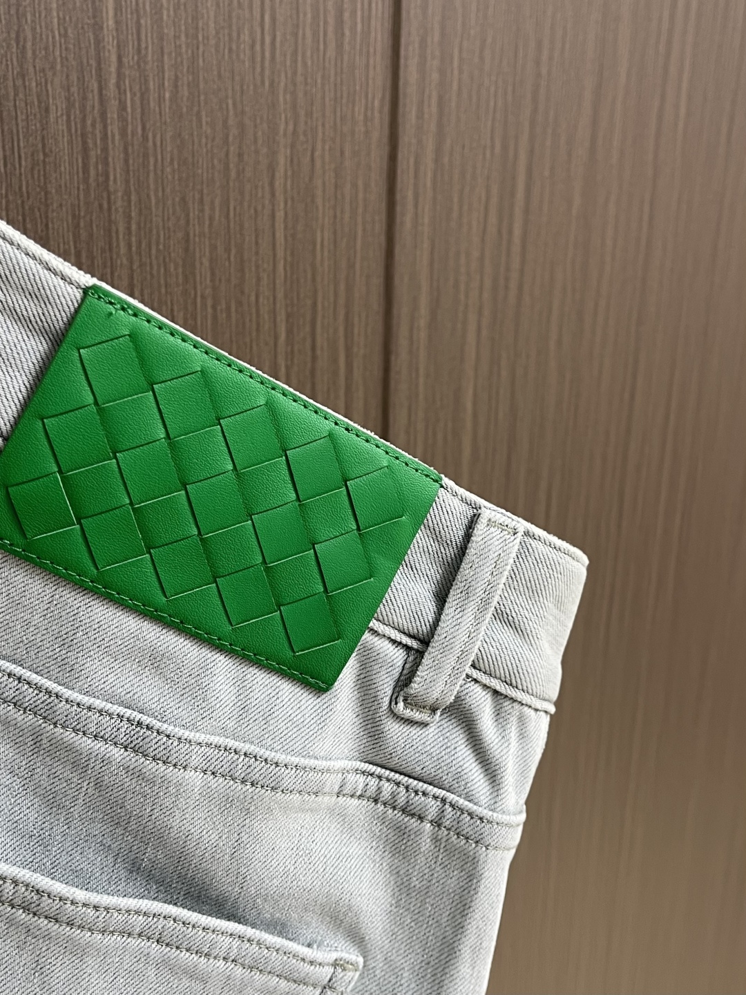 ✅🌾售后 BV 早春新款男款小直筒牛仔裤 特殊天丝混纺面料牛仔长裤 高端时尚休闲牛仔裤 简约时尚的三维裁