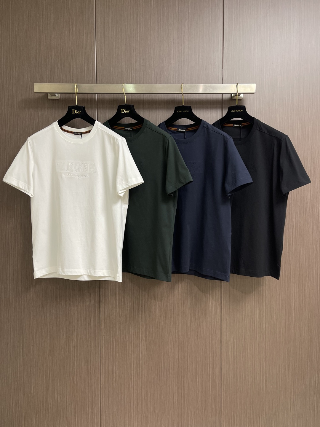 ✅新款 zegna 2026fw早春新品圆领短袖T恤，时尚休闲打底衫，进口优质面料打造，非常贴身柔软，胸