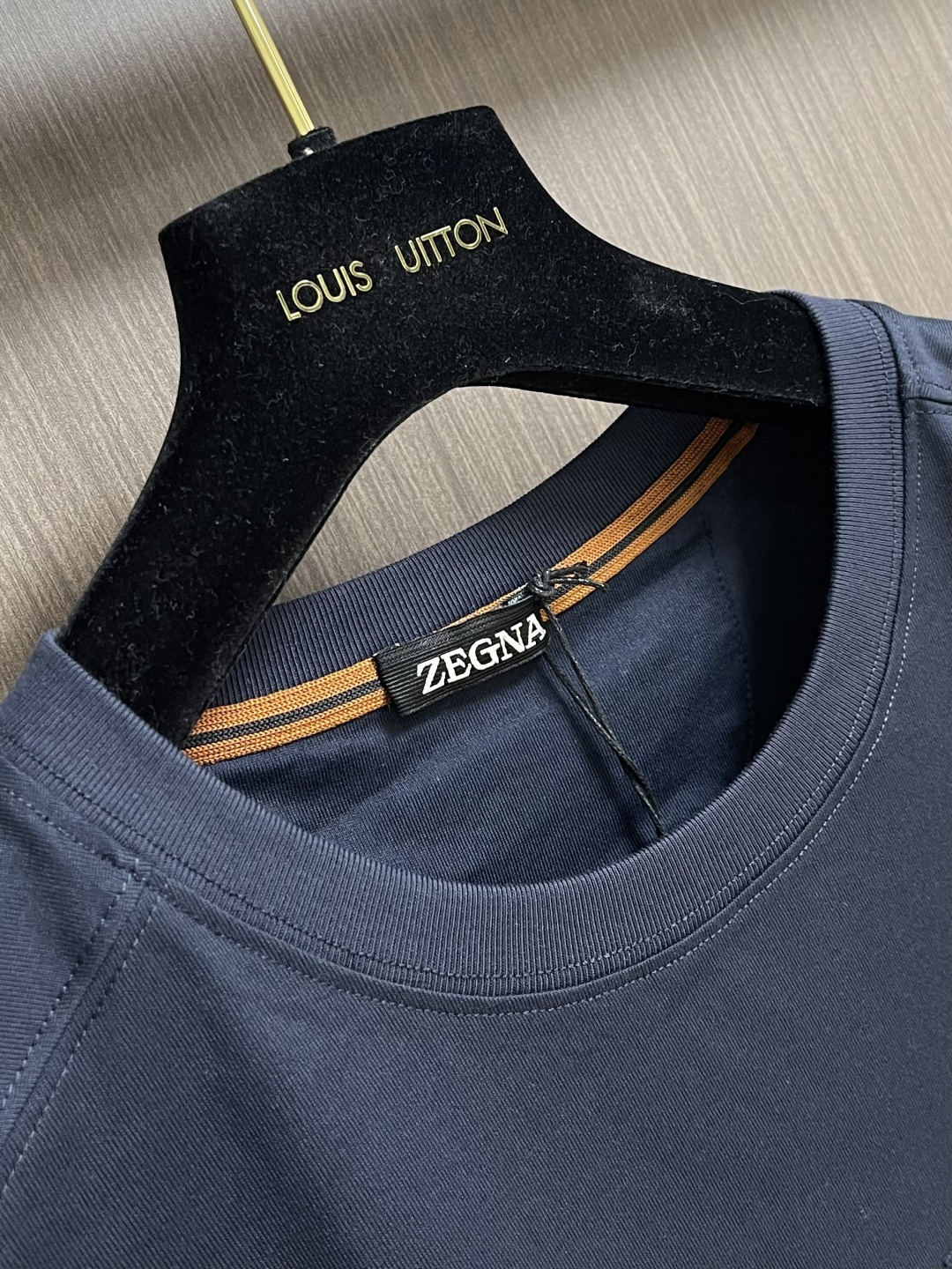 ✅新款 zegna 2026fw早春新品圆领短袖T恤，时尚休闲打底衫，进口优质面料打造，非常贴身柔软，胸