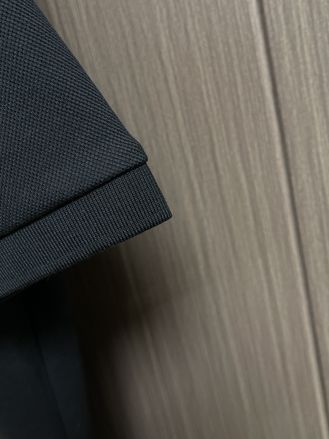✅新款 Burberry 金属战马标识短袖POLO，面料经过精细加工和处理，具有优良的质地和性能。手感柔