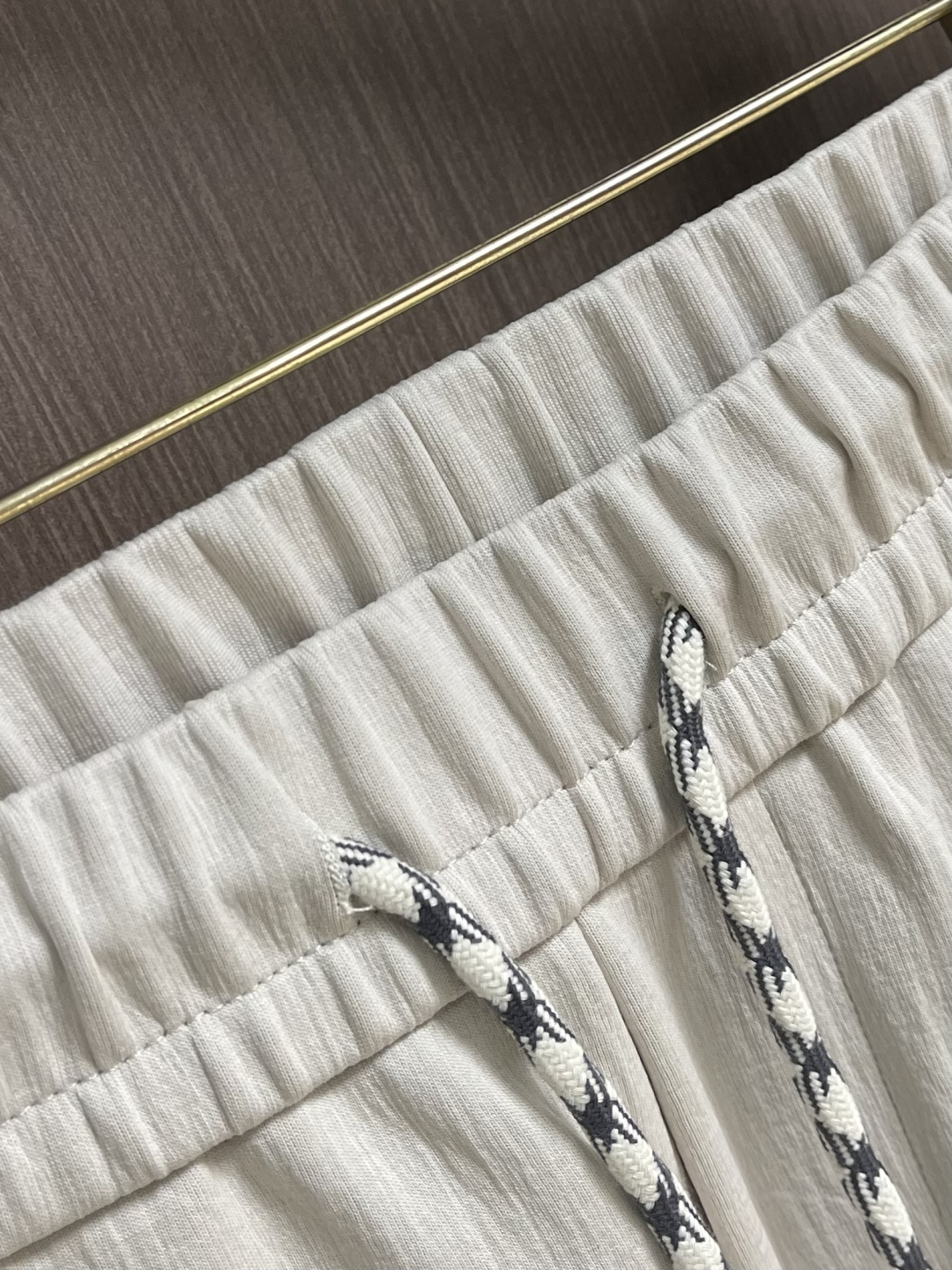 。🩵Balenciaga 2026SS早春新款直筒阔腿休闲卫裤，简约时尚新款定制面料，身穿手感舒适 低调