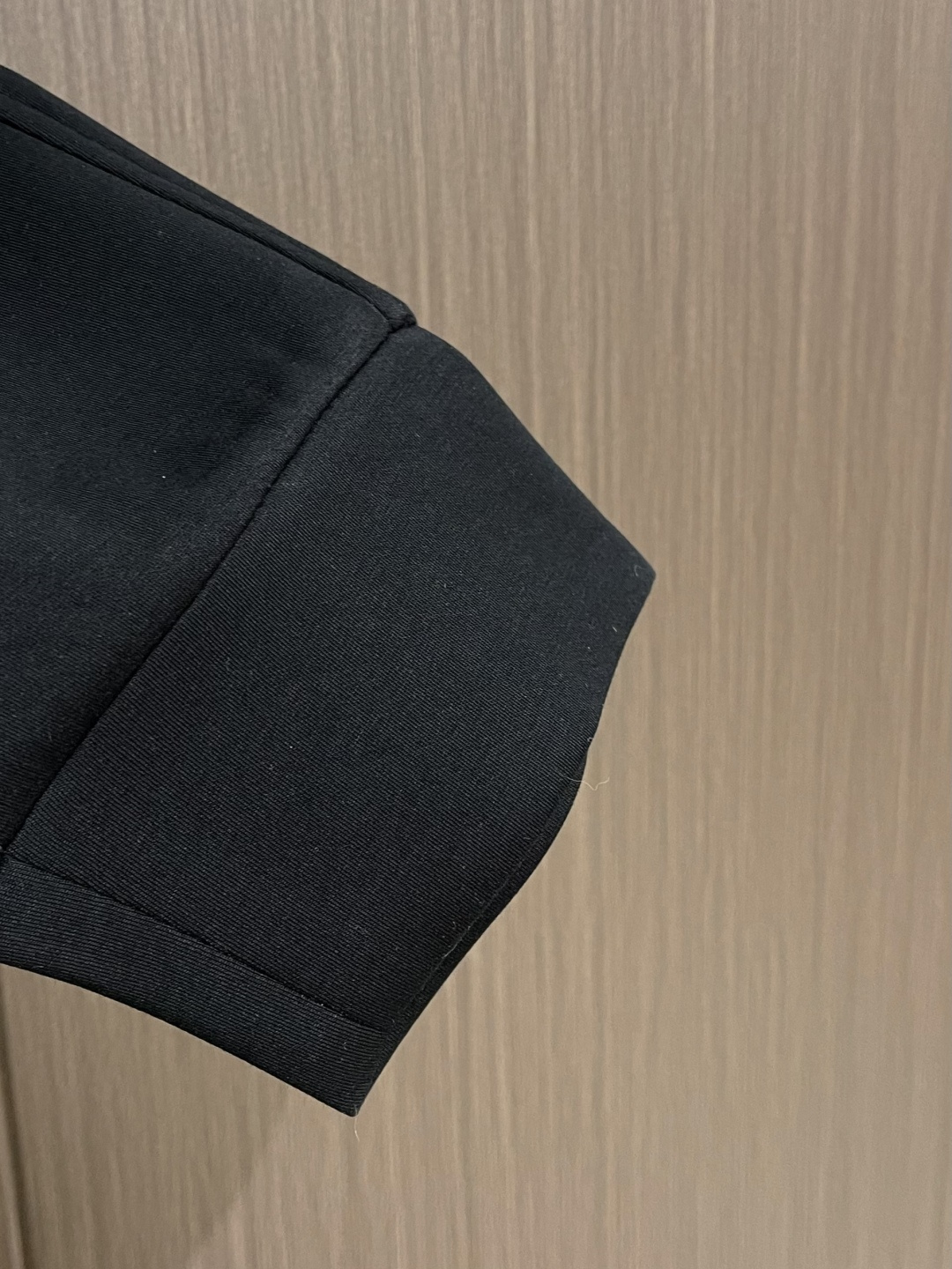 。🩵PRADA 2026ss 标识logo运动多袋休闲卫裤、定制原版专属面料，面料舒适透气,松紧腰头,多