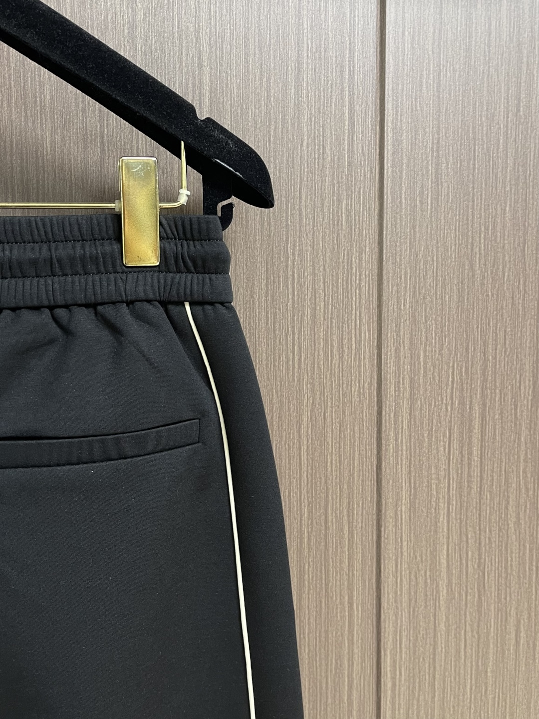 。🩵Lacoste 2026SS早春新款休闲直筒卫裤，客供定制面料，鳄鱼刺绣点缀，所有辅料细节齐全，完美