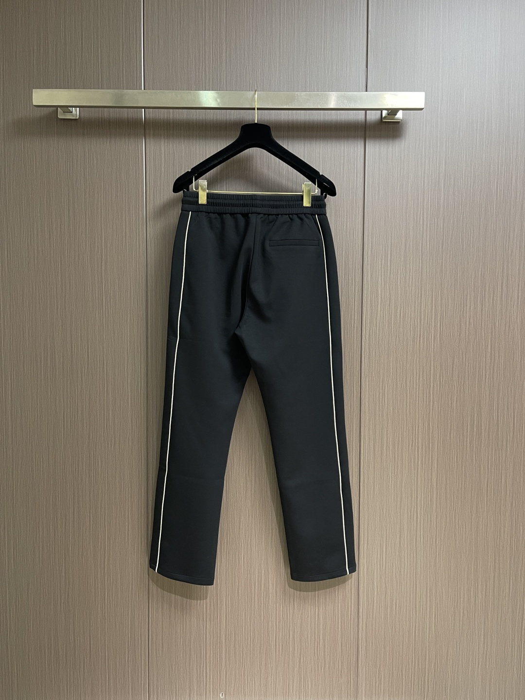 。🩵Lacoste 2026SS早春新款休闲直筒卫裤，客供定制面料，鳄鱼刺绣点缀，所有辅料细节齐全，完美